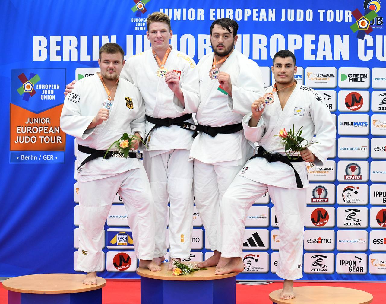 Cüdoçularımız Berlin Avropa Kuboku turnirinin ikinci günündə 4 medal qazandı