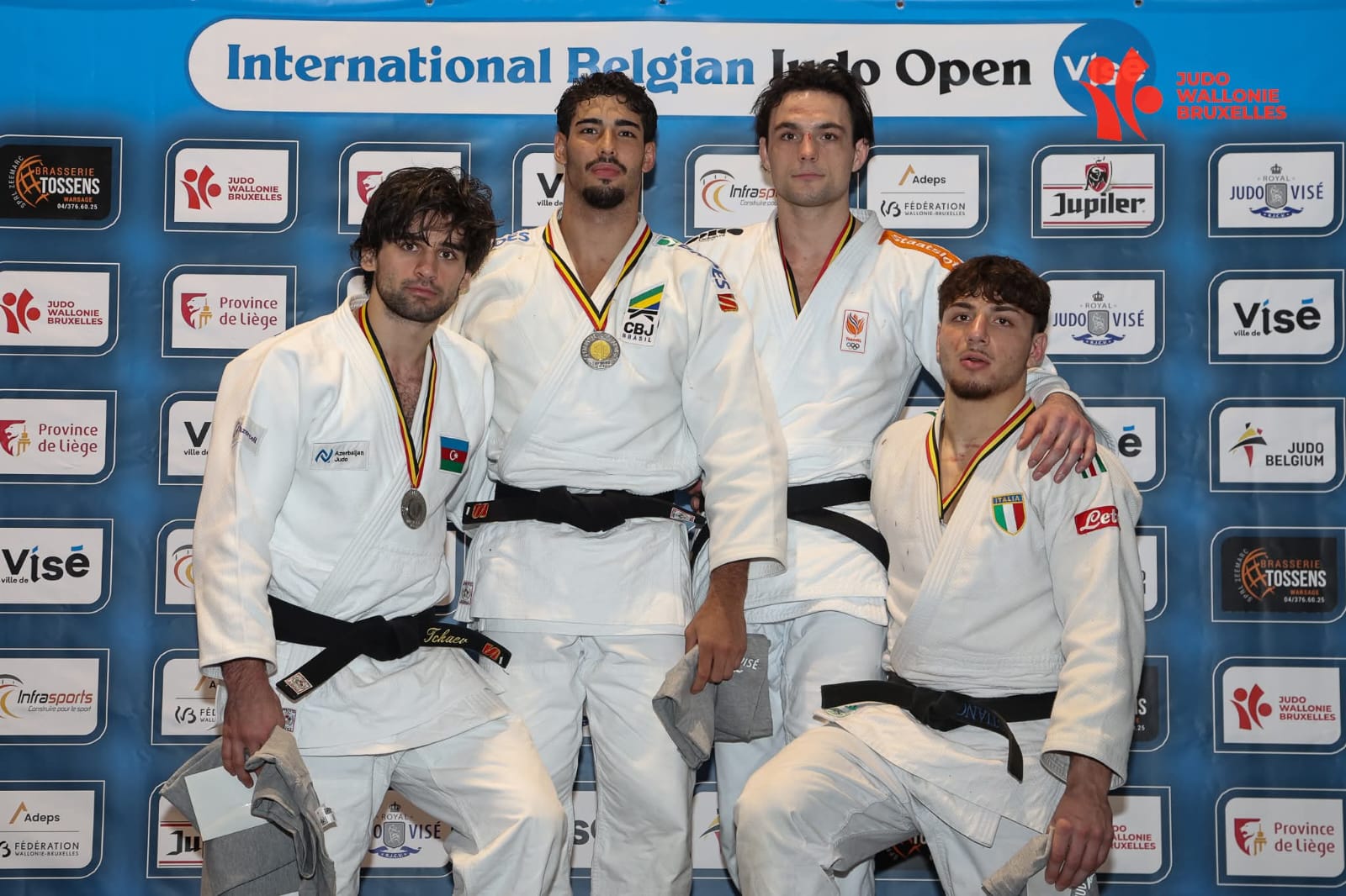 Milli komandamız Beynəlxalq Açıq Turnirin ilk günündə 7 medal qazanıb