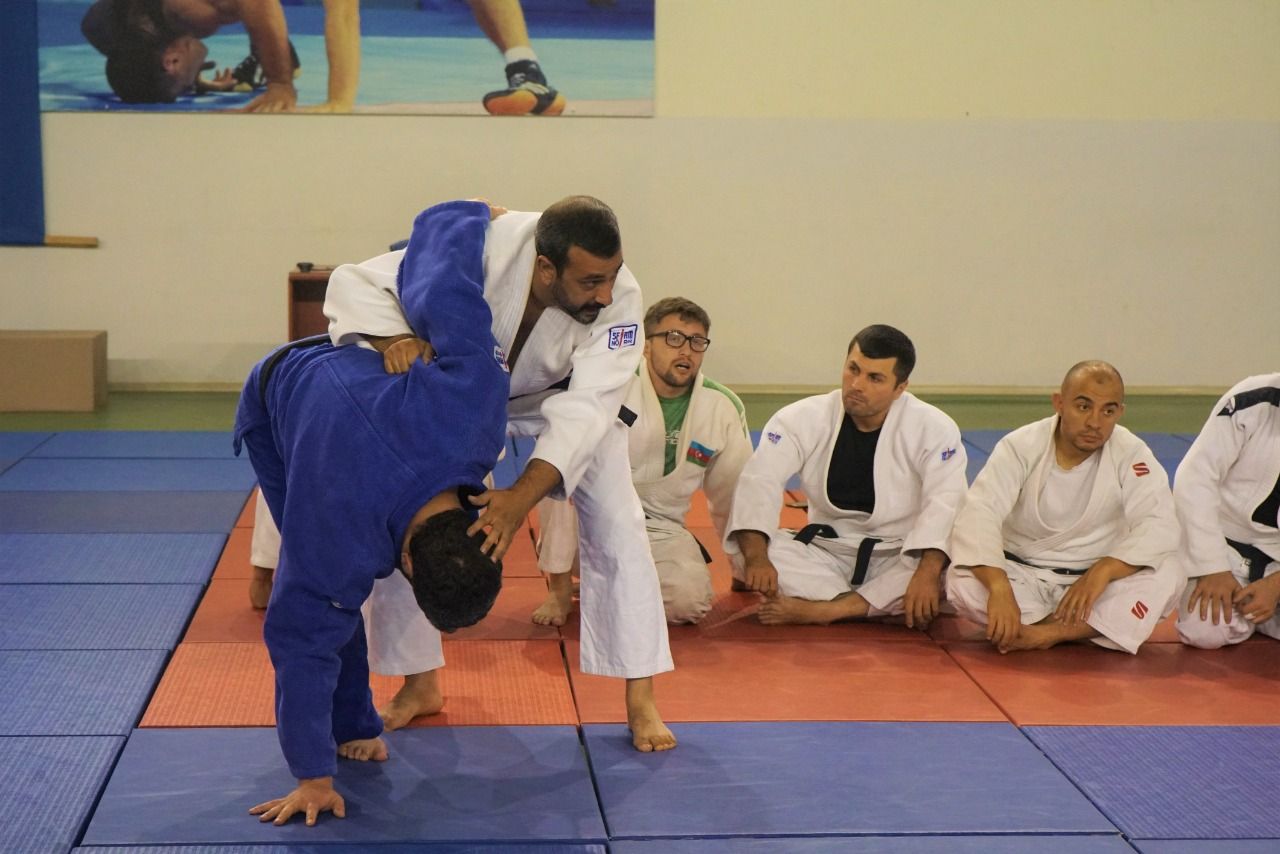 Şəkidə məşqçilər üçün seminar keçirildi