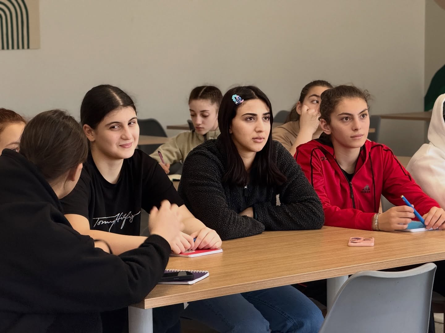 Yeniyetmələrdən ibarət milli komandanın üzvləri üçün şahmat dərsi təşkil olunub
