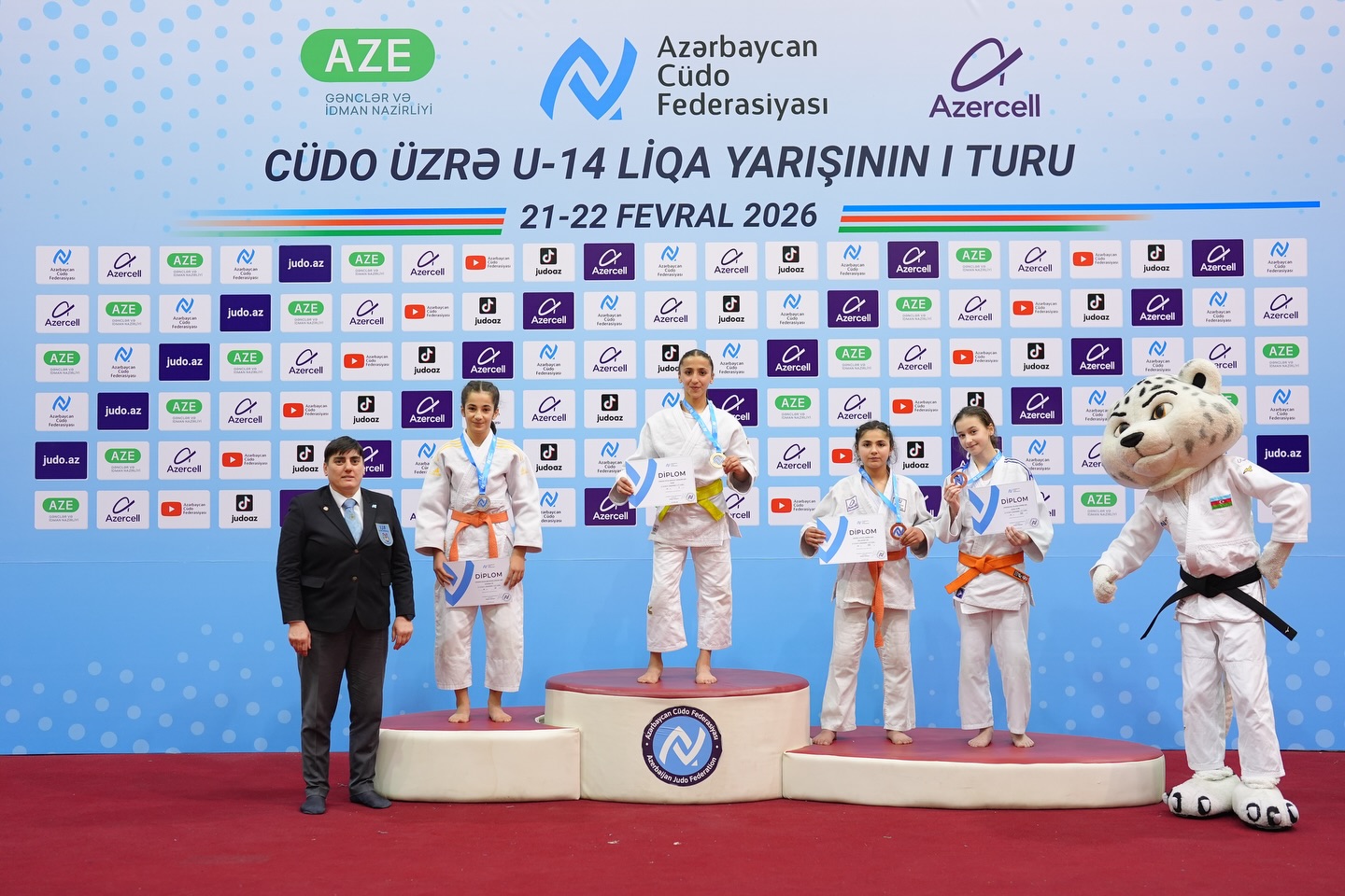 U-14 yeniyetmələr arasında Liqa yarışının I turu başa çatıb