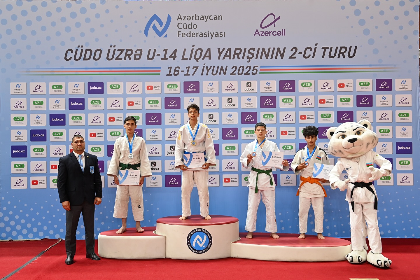 U-14 Liqa yarışının II turu start götürüb
