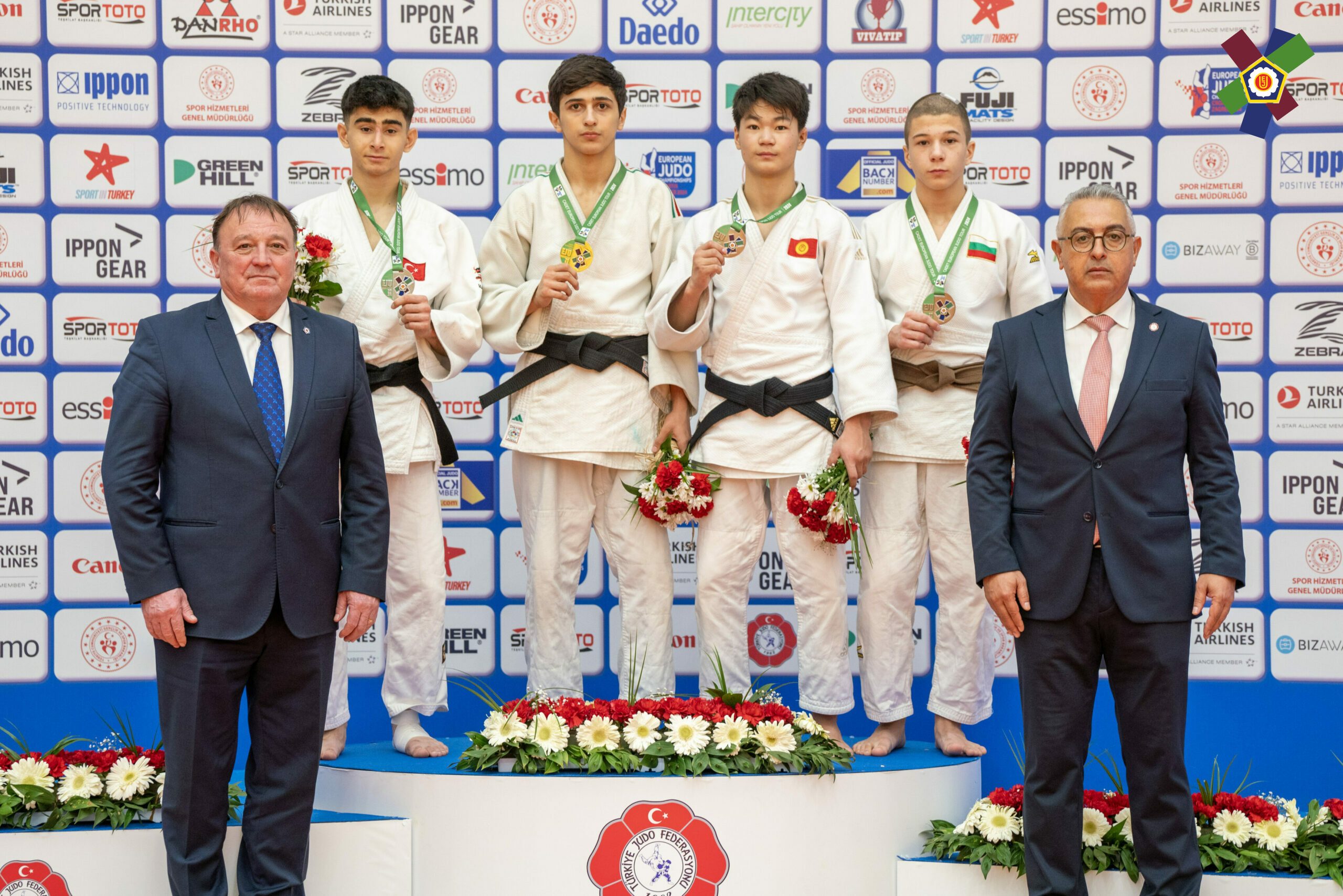 Cüdoçularımız Antalya Avropa Kubokunun ilk günündə 4 qızıl, 2 gümüş və 6 bürünc medal qazandı