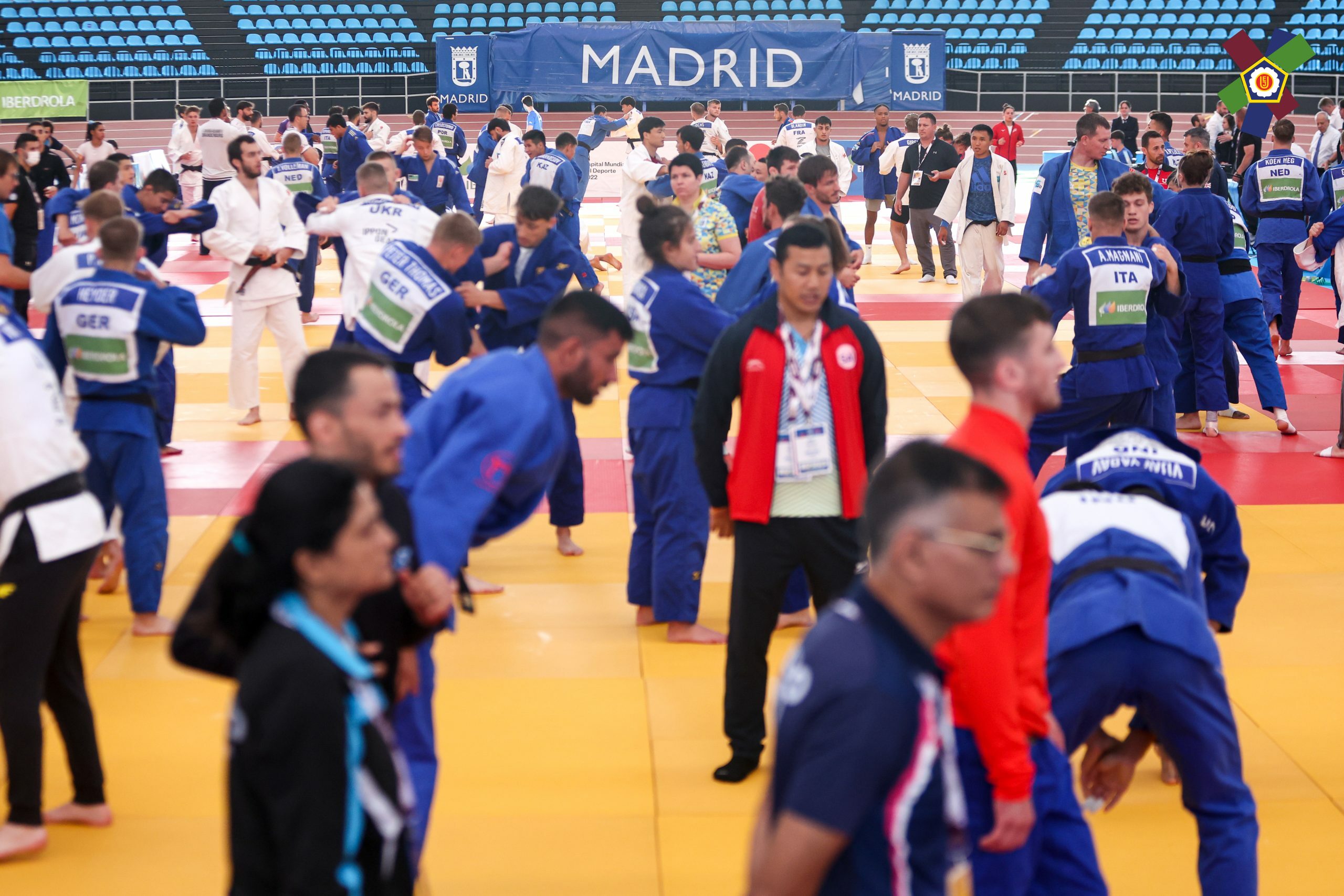 Madriddə keçirilən Açıq Avropa turniri start götürüb