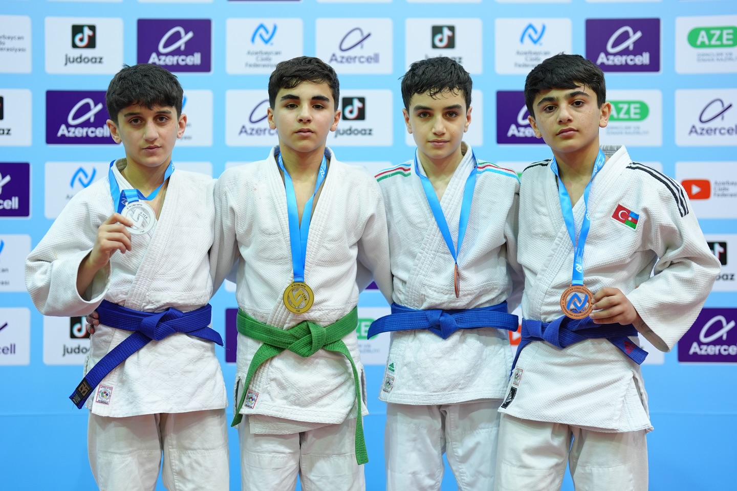 U-14 yeniyetmələr arasında Liqa yarışının I turu start götürüb