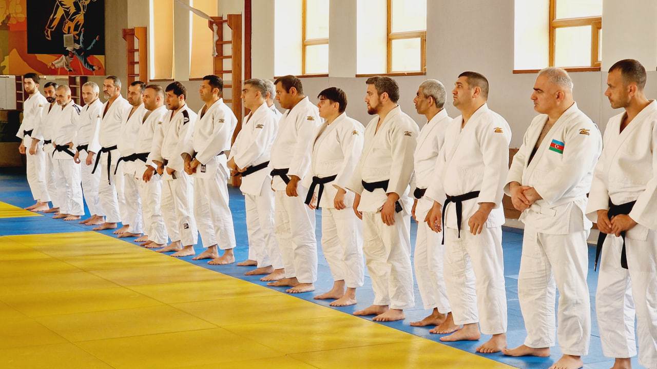 Hakimlərin peşəkarlıq səviyyəsini artırmaq üçün seminar təşkil edilib