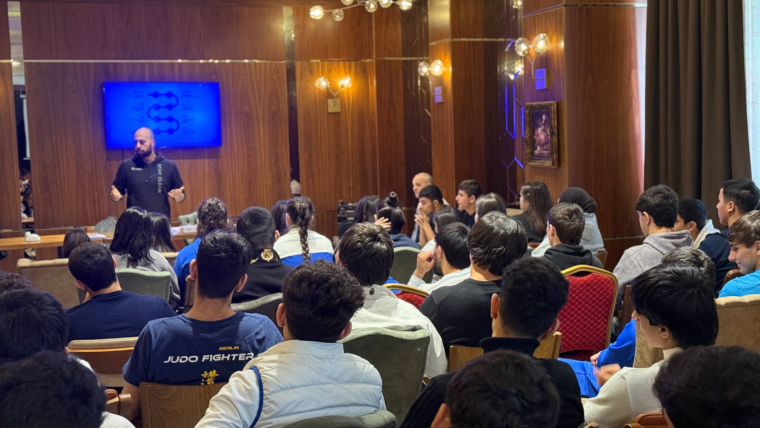 Antidopinq mövzusunda maarifləndirici seminar baş tutub