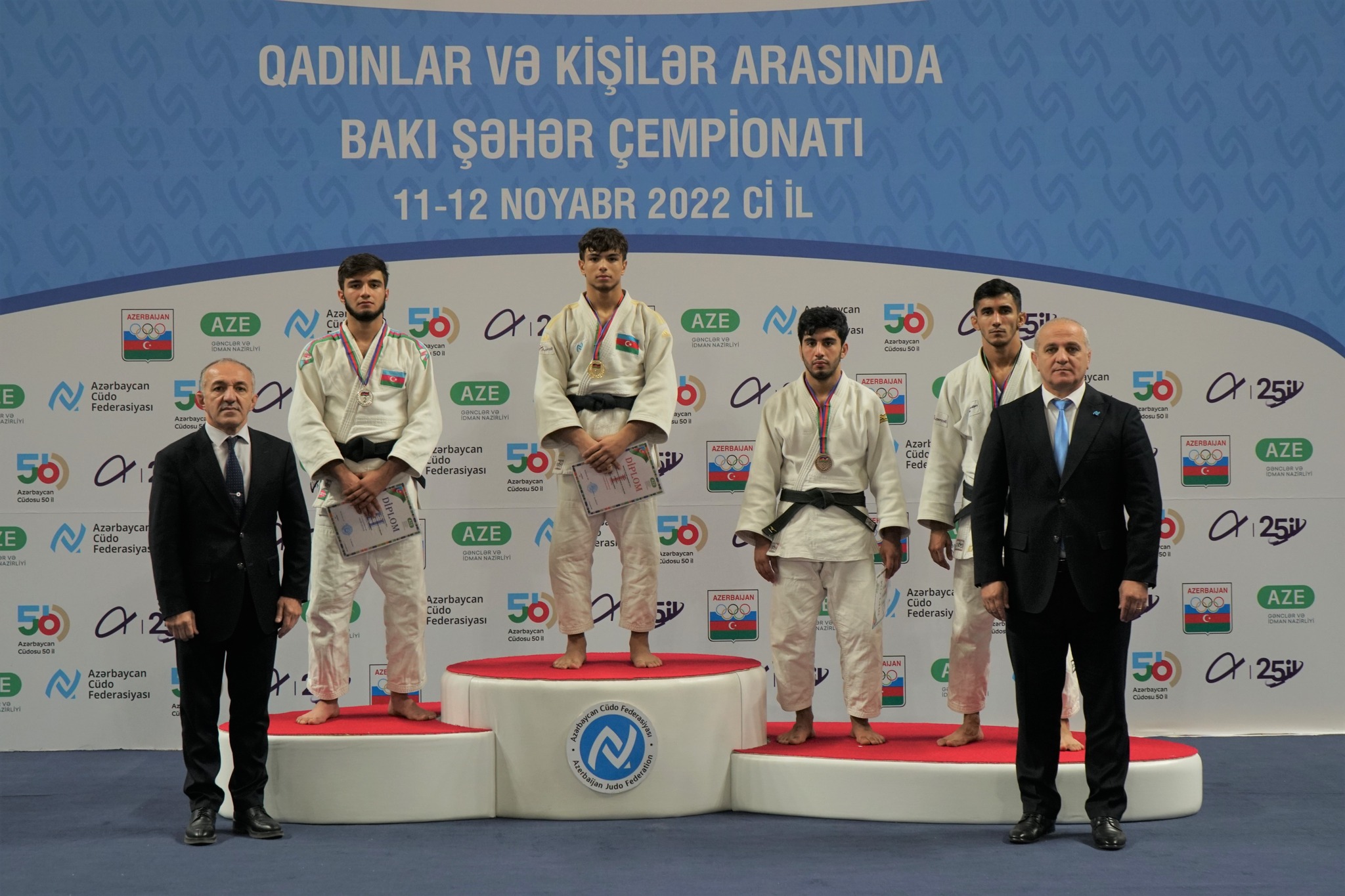 Böyüklər arasında Bakı şəhər çempionatı ilk yarış günü keçirilib