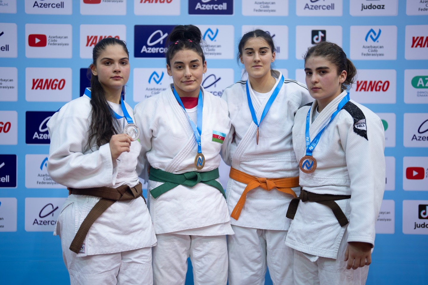 U-17 ölkə birinciliyinə start verilib