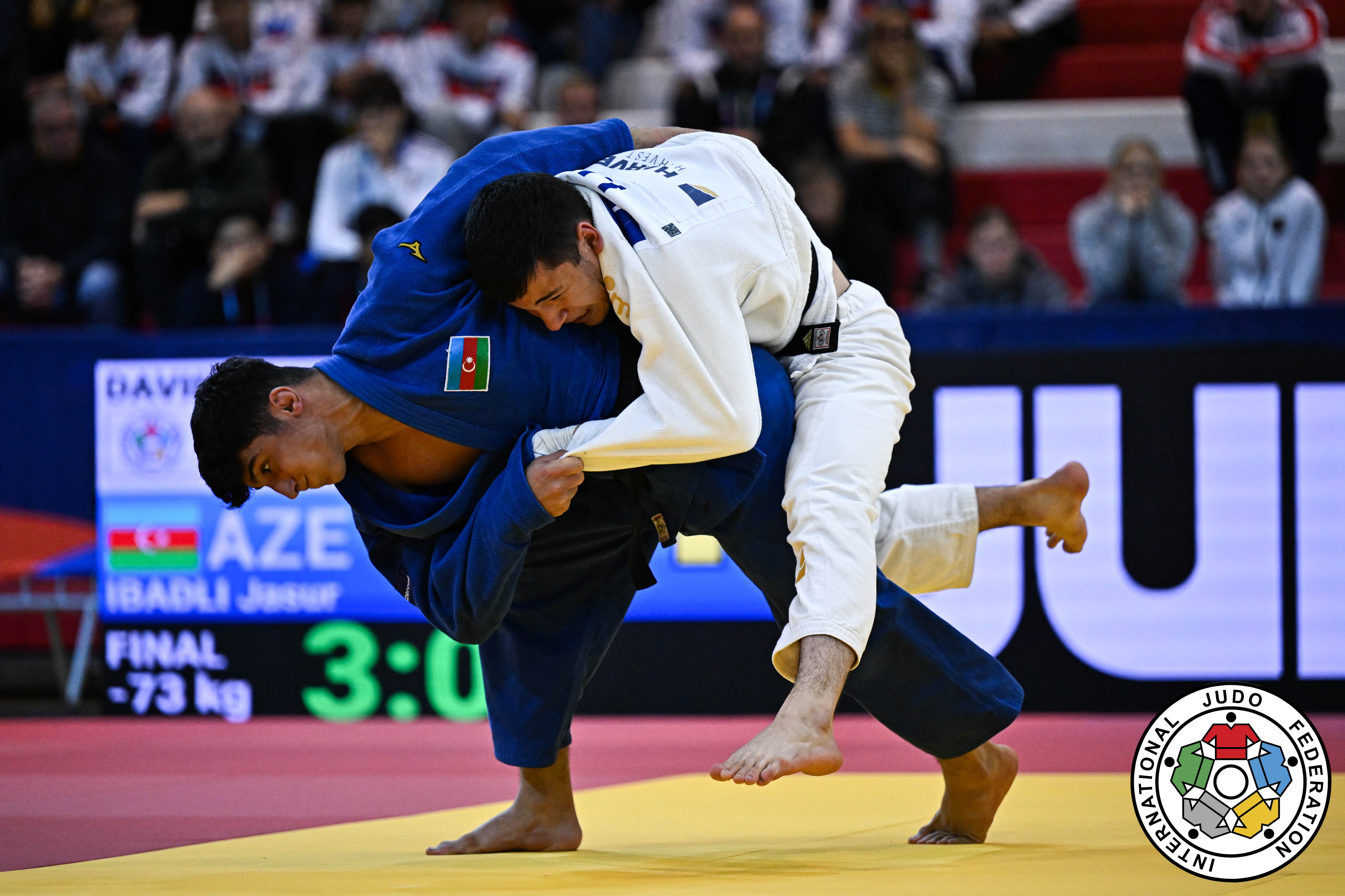 Cüdoçularımız Dünya çempionatının üçüncü günündə 1 qızıl və 1 bürünc medal qazandı