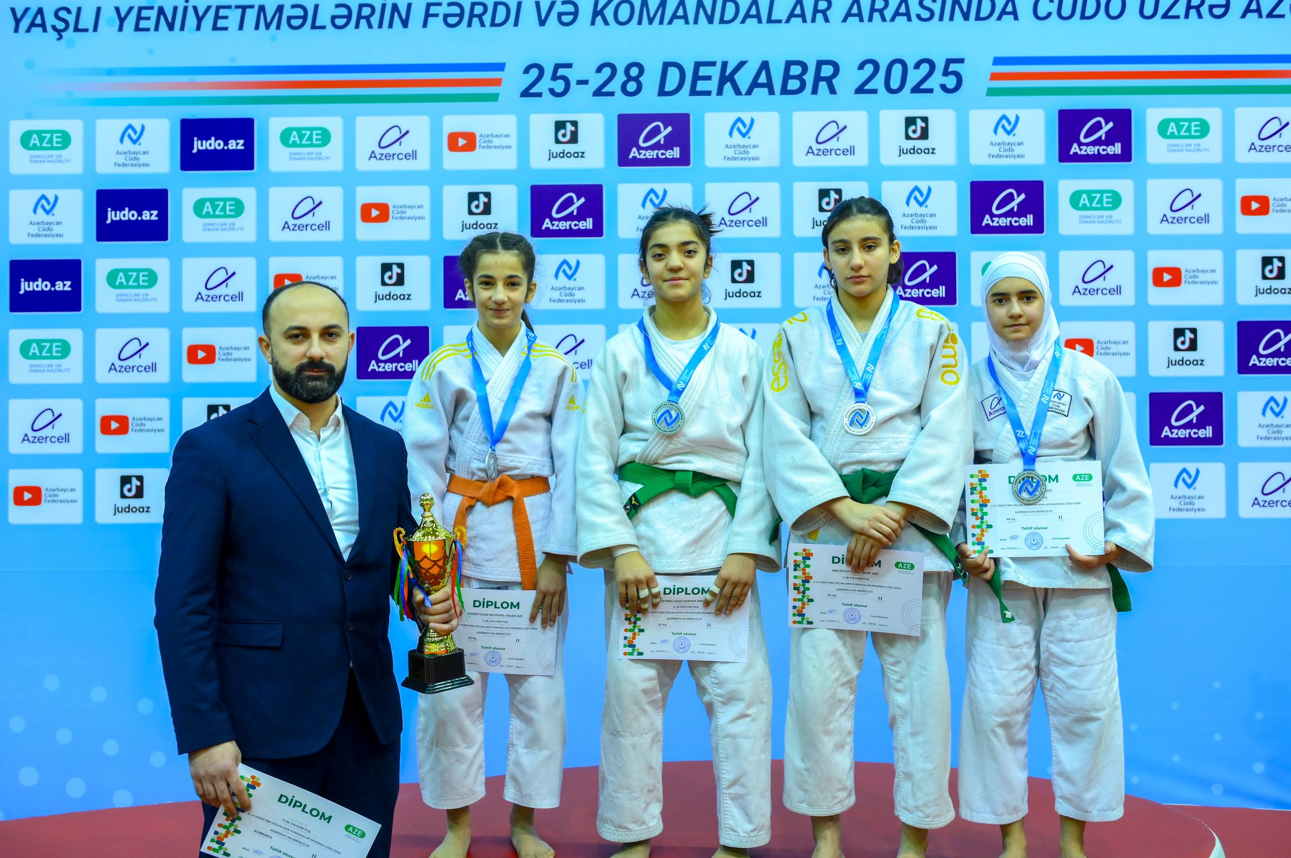 U-14 ölkə birinciliyi komanda yarışları ilə başa çatıb