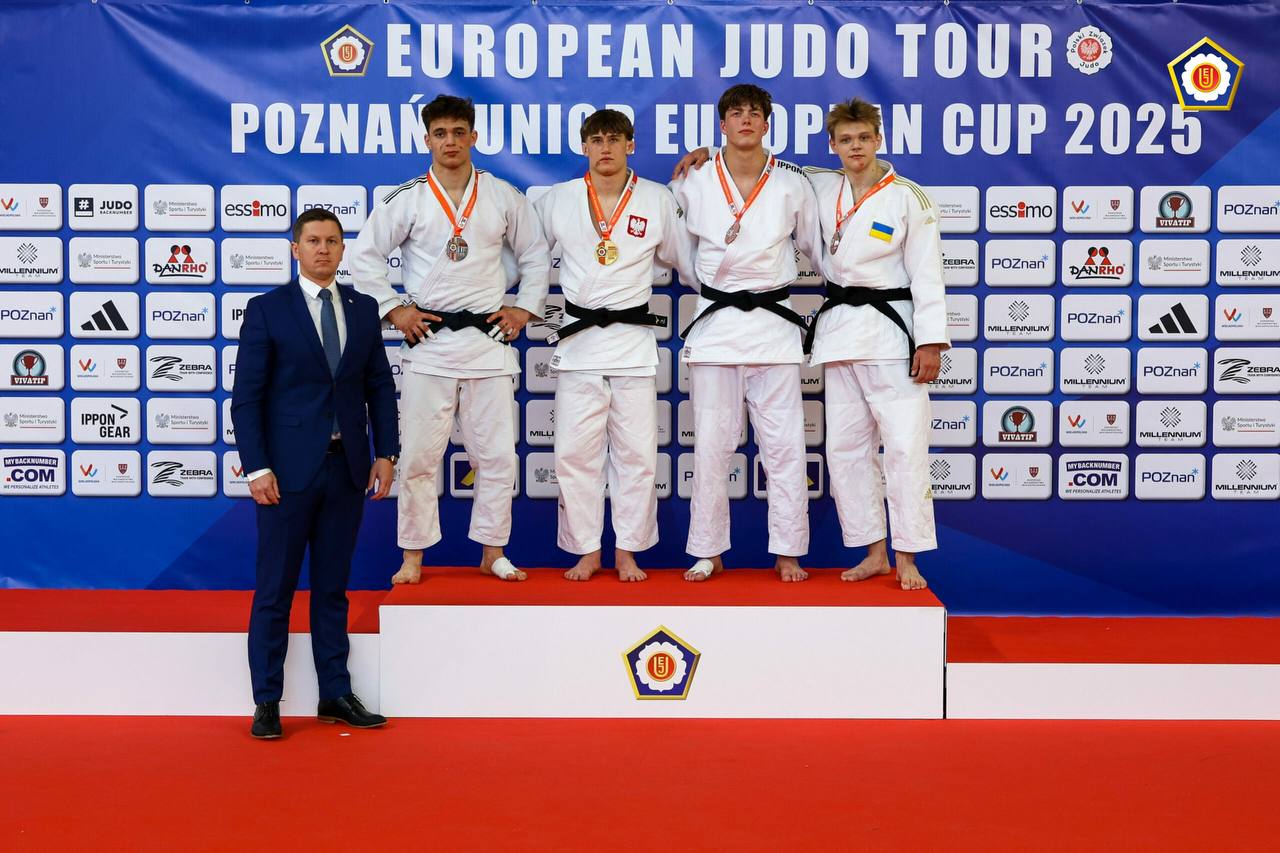 Poznan Avropa Kubokunda 7 medal və oğlanların mübarizəsində ilk pillə