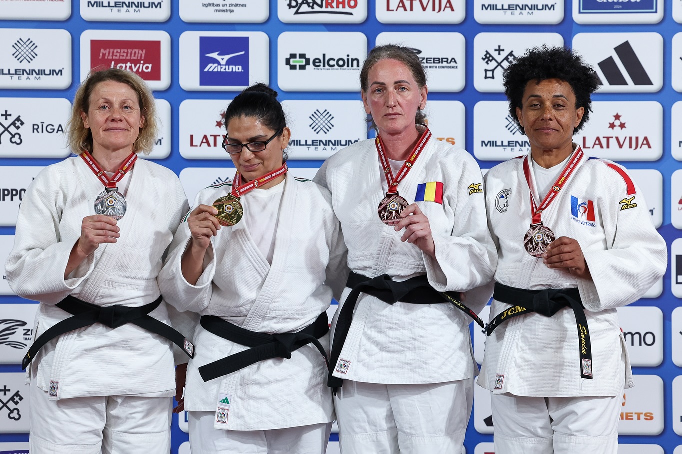 Veteranlar arasında Avropa çempionatında cüdoçularımız daha 2 medal qazanıb