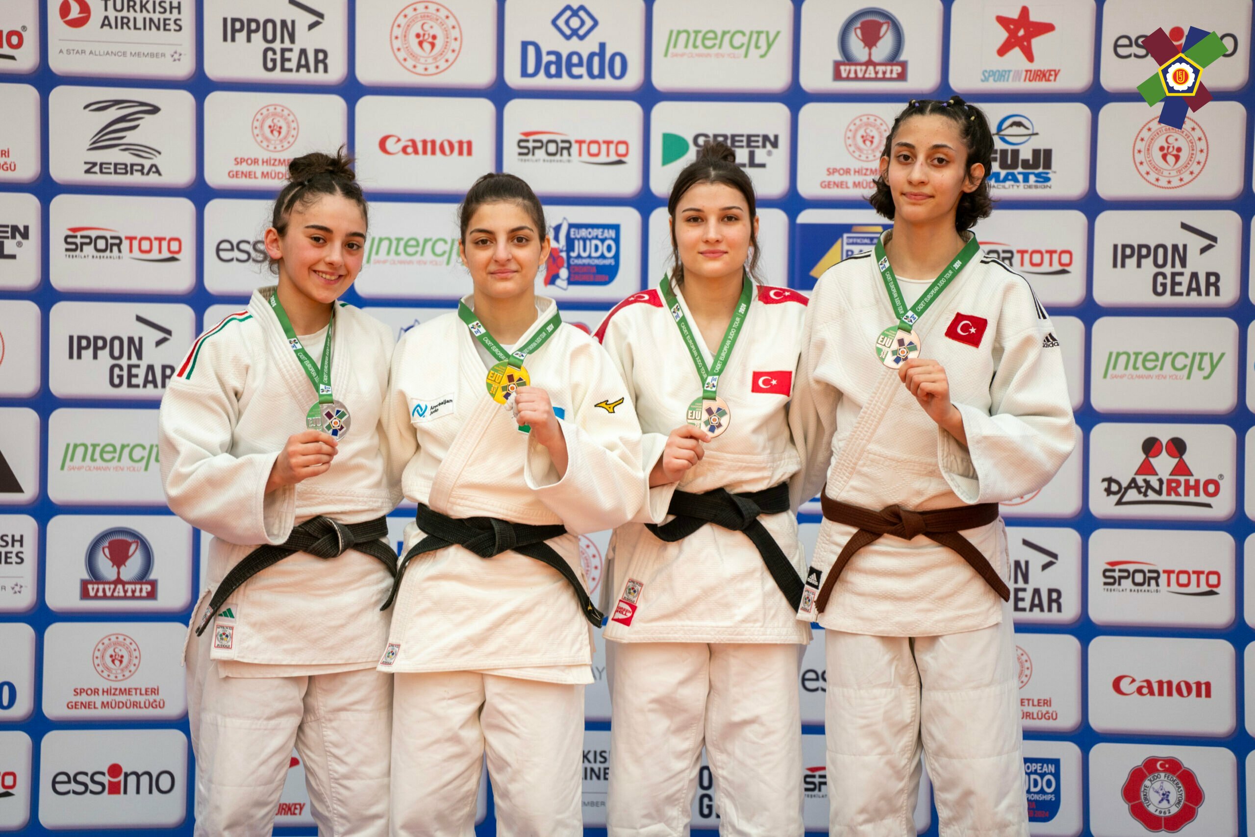Cüdoçularımız Antalya Avropa Kubokunun ilk günündə 4 qızıl, 2 gümüş və 6 bürünc medal qazandı