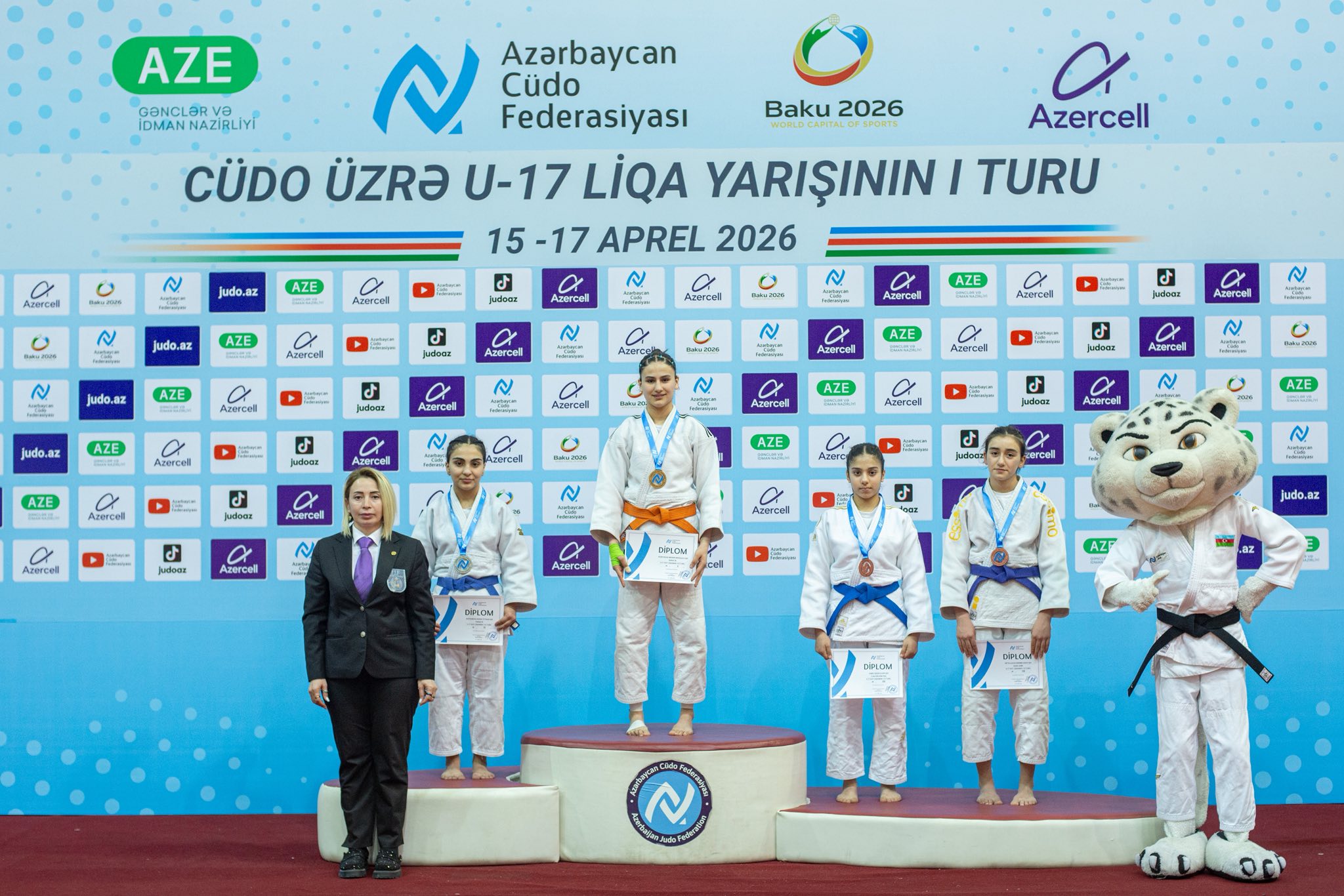 U-17 Liqa yarışının I turu başa çatdı