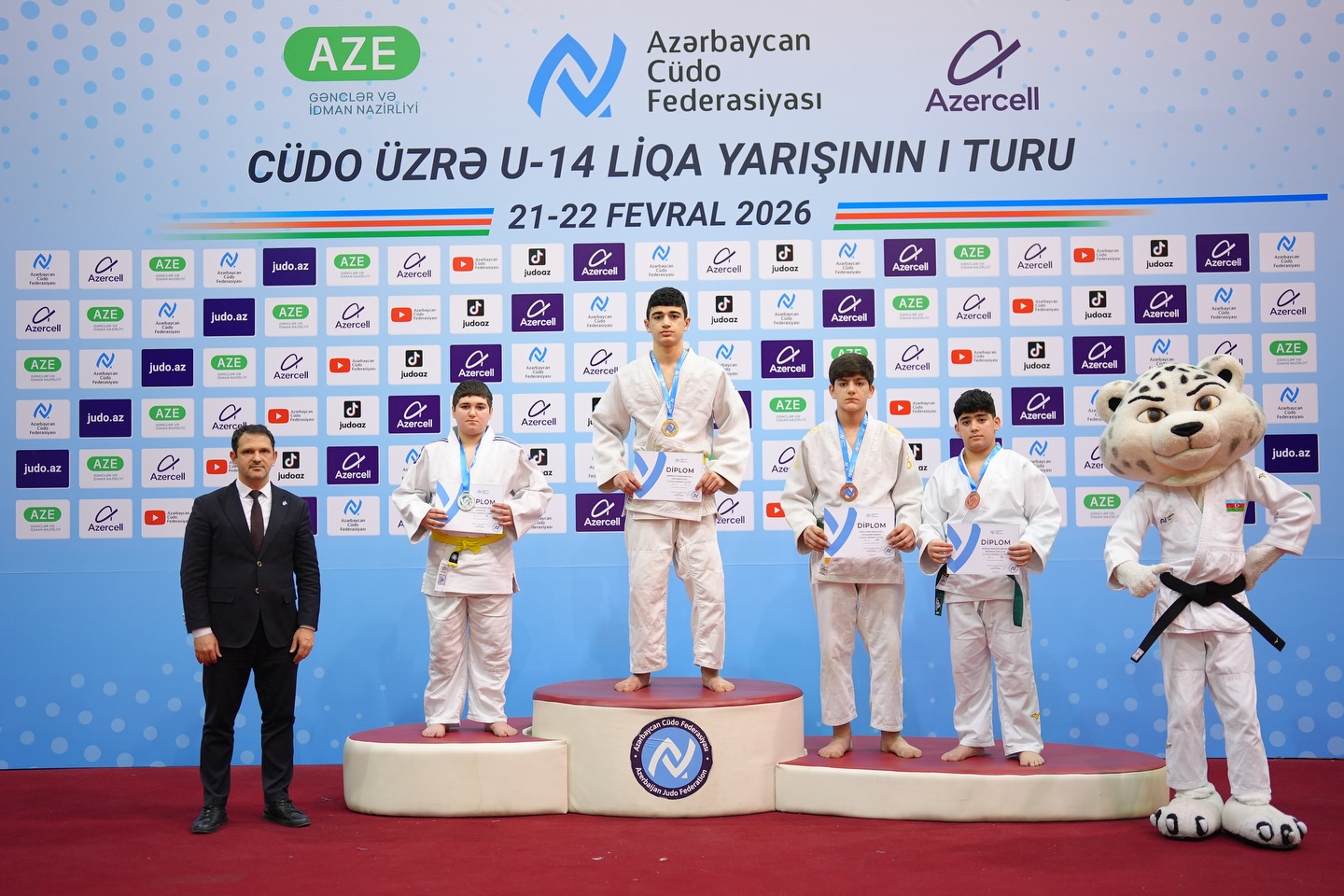 U-14 yeniyetmələr arasında Liqa yarışının I turu başa çatıb