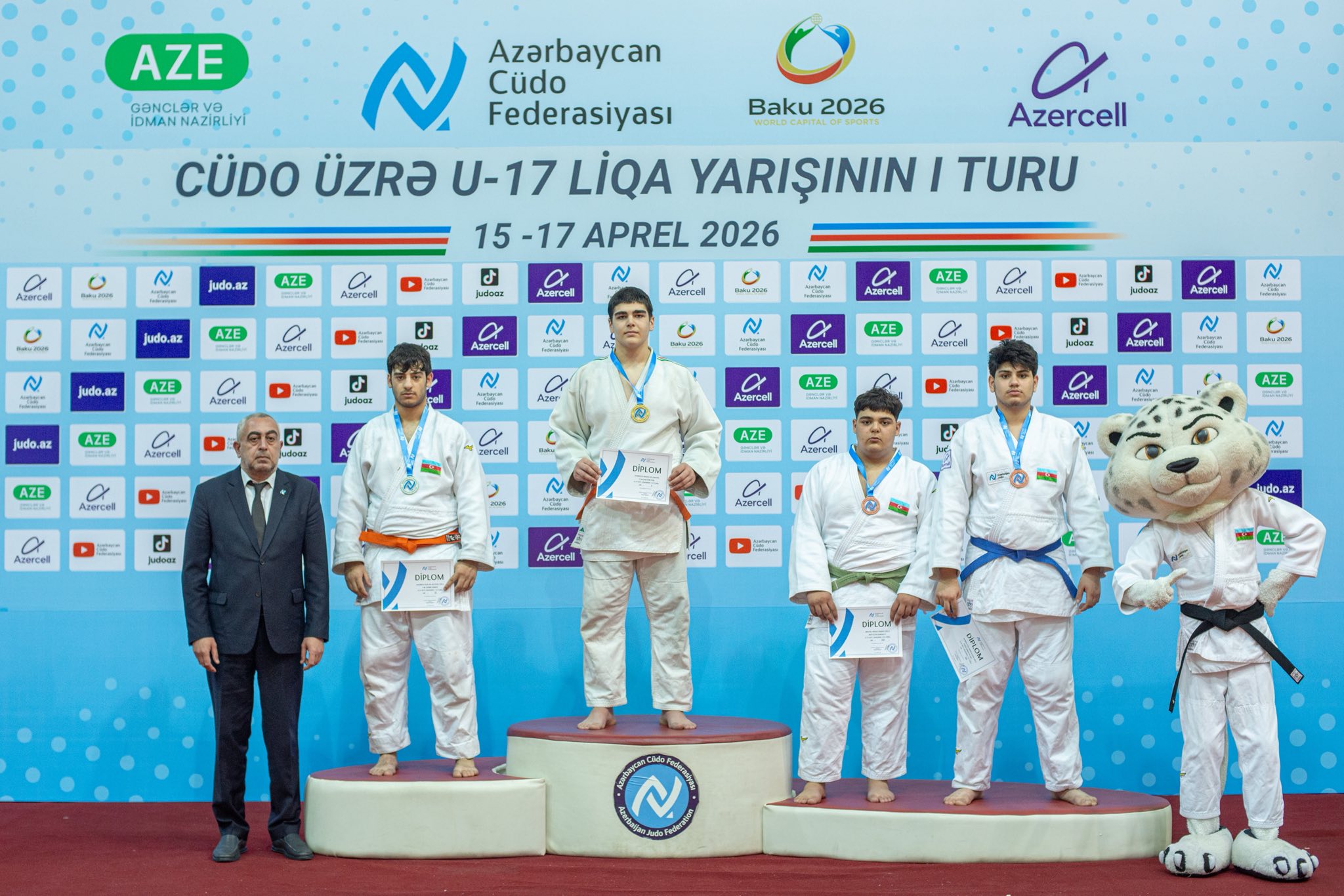 U-17 Liqa yarışının I turu başa çatdı