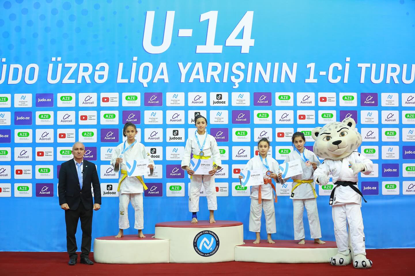 U-14 Liqa yarışının I turu start götürüb