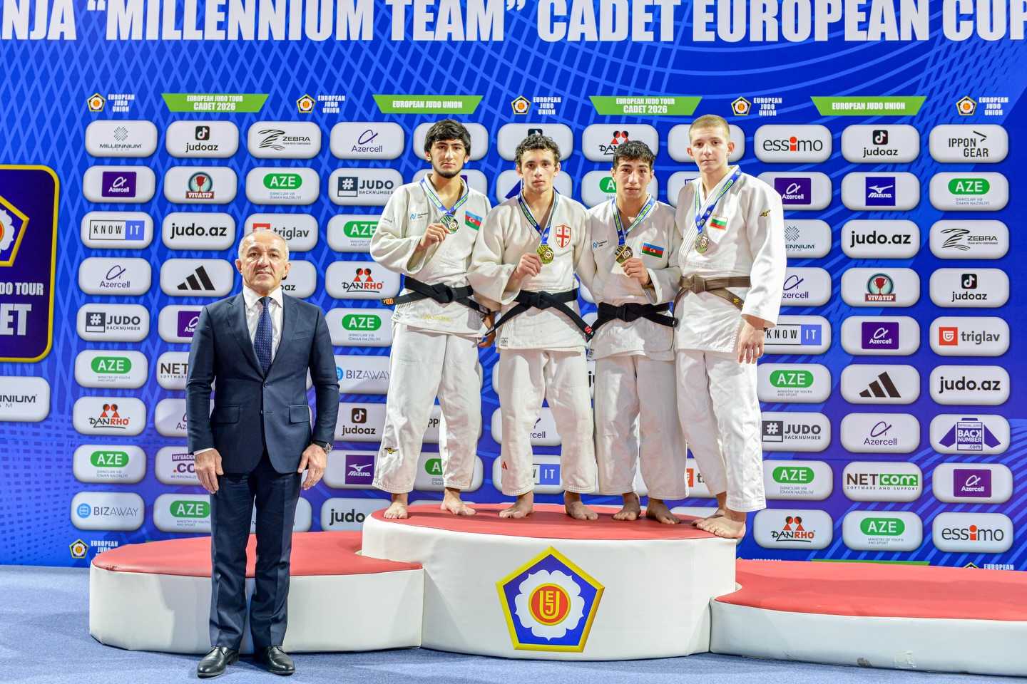 Gəncə Avropa Kubokunun ilk günündə 13 medal
