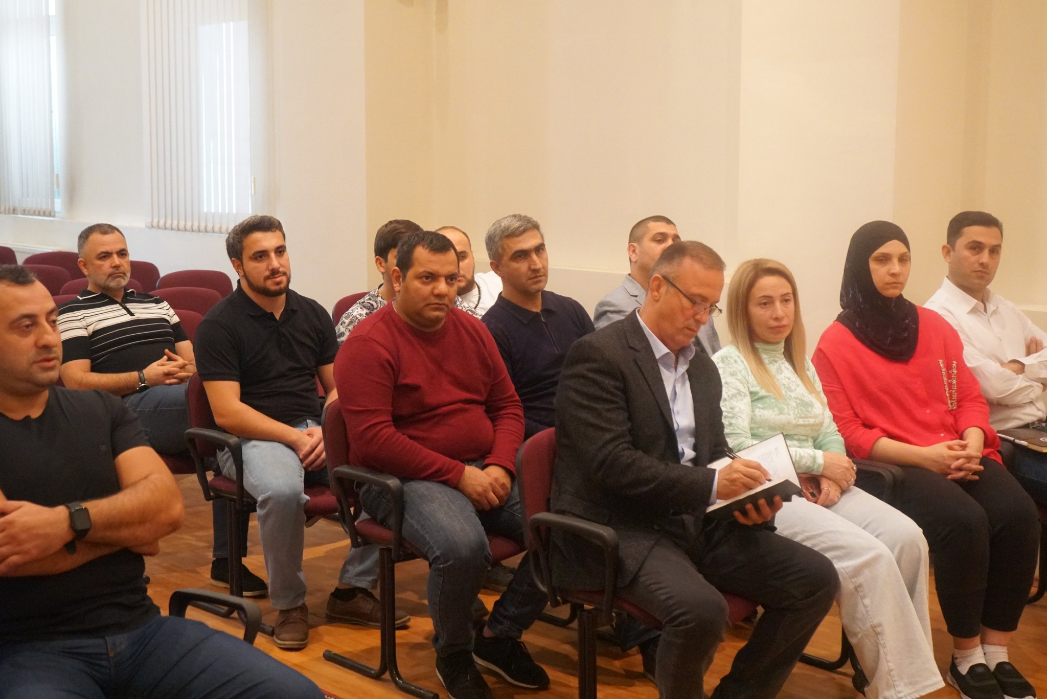 Hakimlər üçün "Stresin idarə olunması" mövzusunda təlim keçirildi