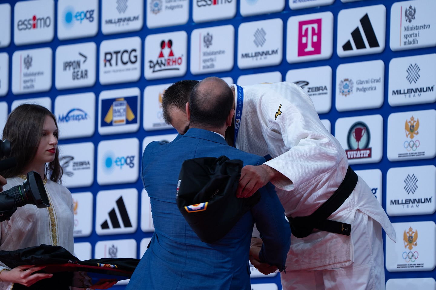 Zelim Kotsoyev Avropa çempionatını gümüş medal qazandı