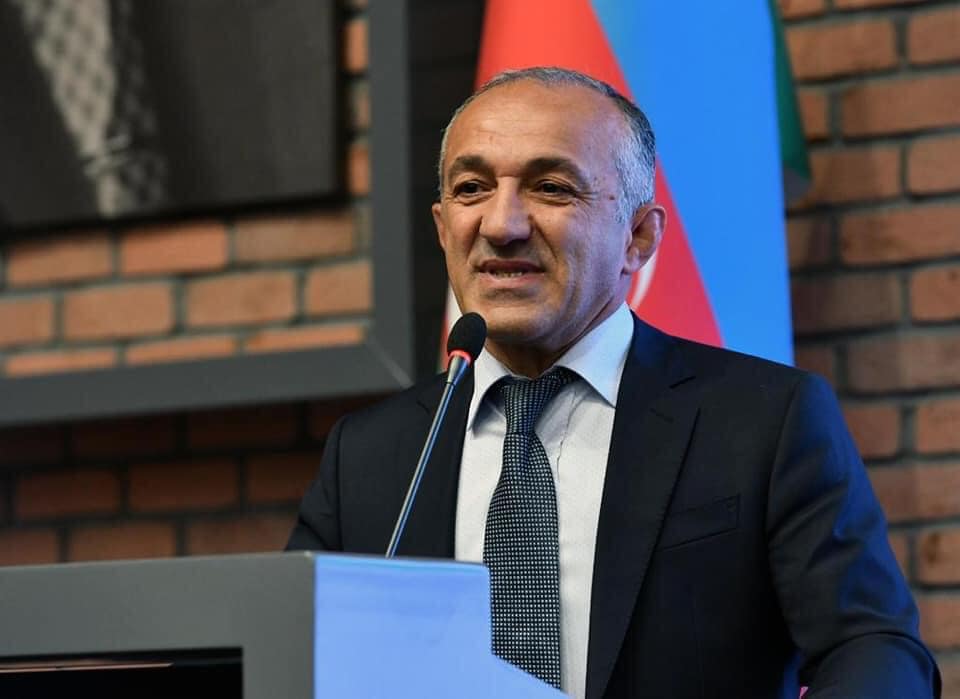 Fərid Qayıbov “EYOF 2022”-də uğur qazanan idmançılarımızı qəbul edib
