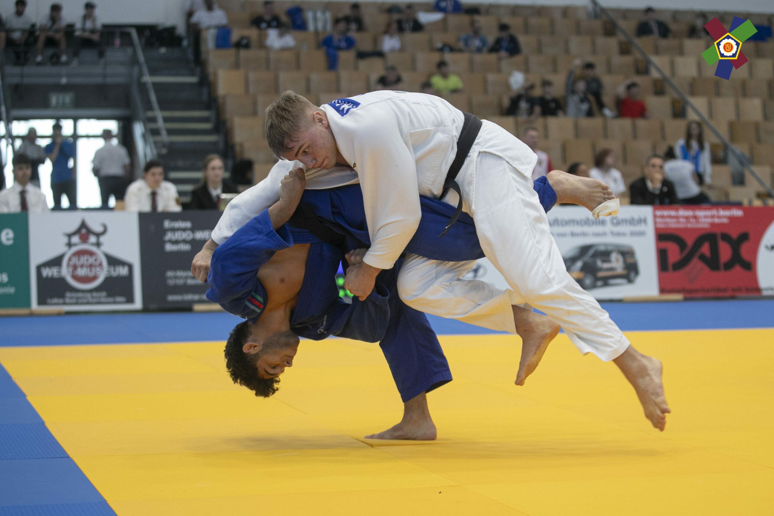Cüdoçularımız Berlin Avropa Kubokunun ilk günündə 3 medal qazandı