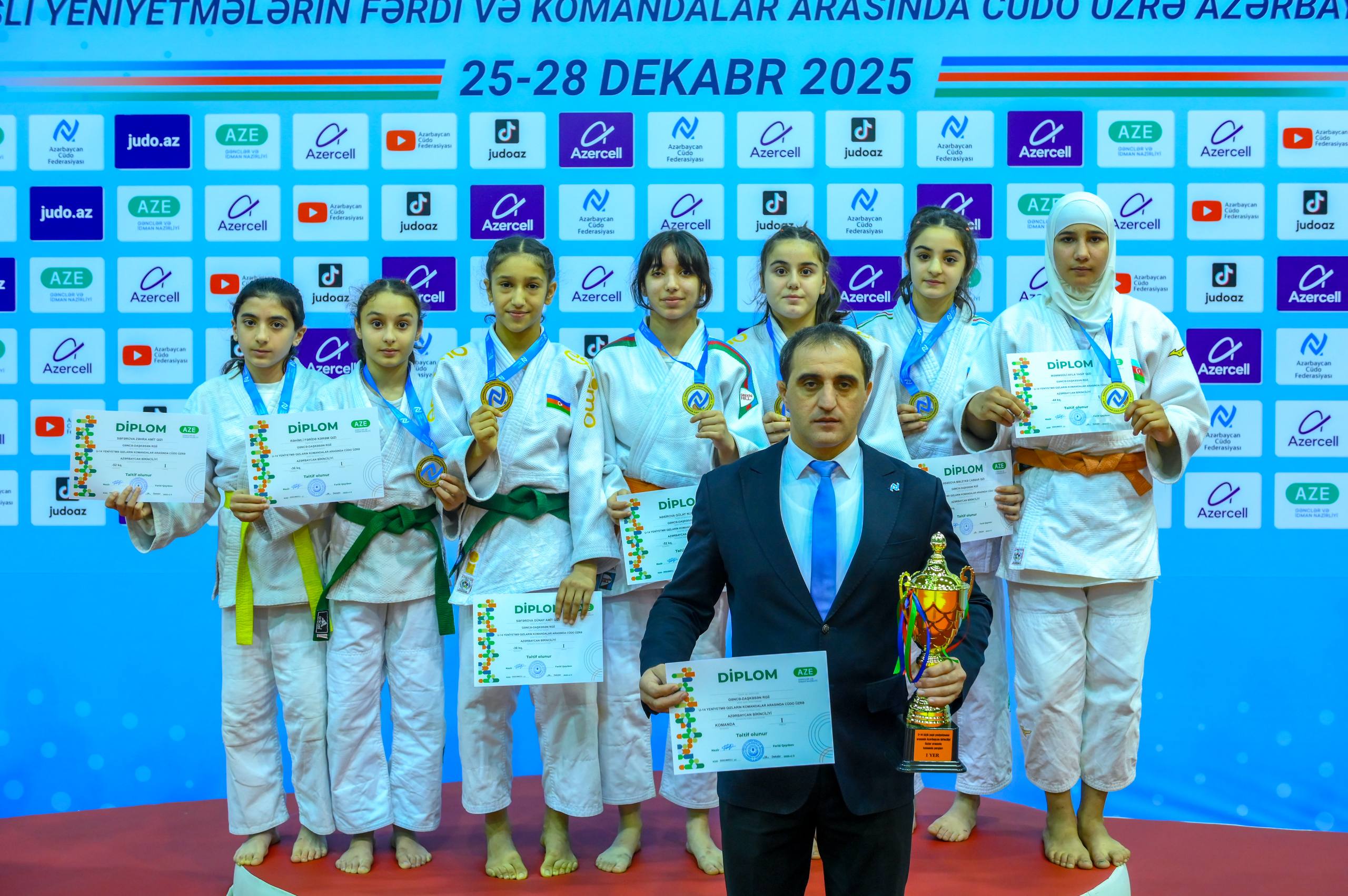 U-14 ölkə birinciliyi komanda yarışları ilə başa çatıb