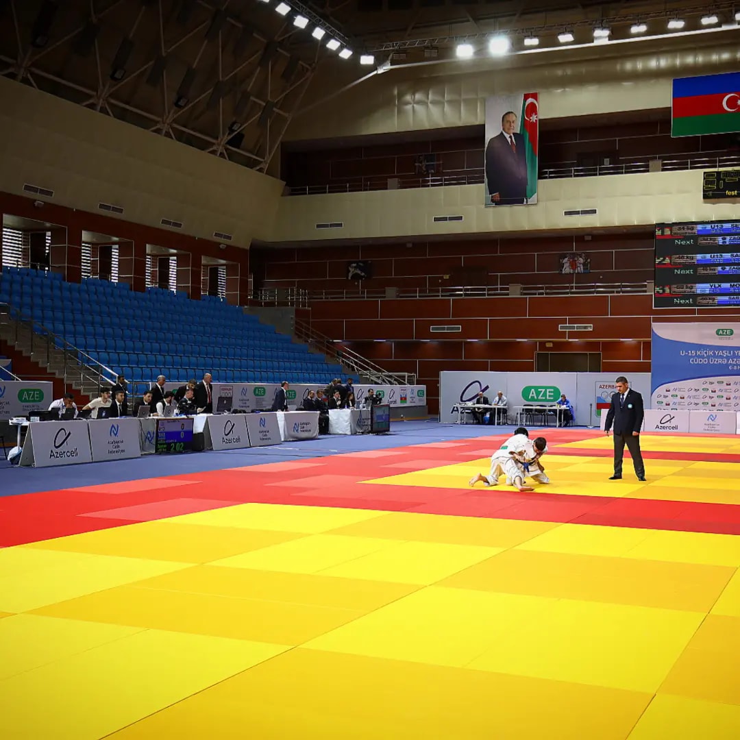 Azerbaijan championship in judo among U-15 juniors has started