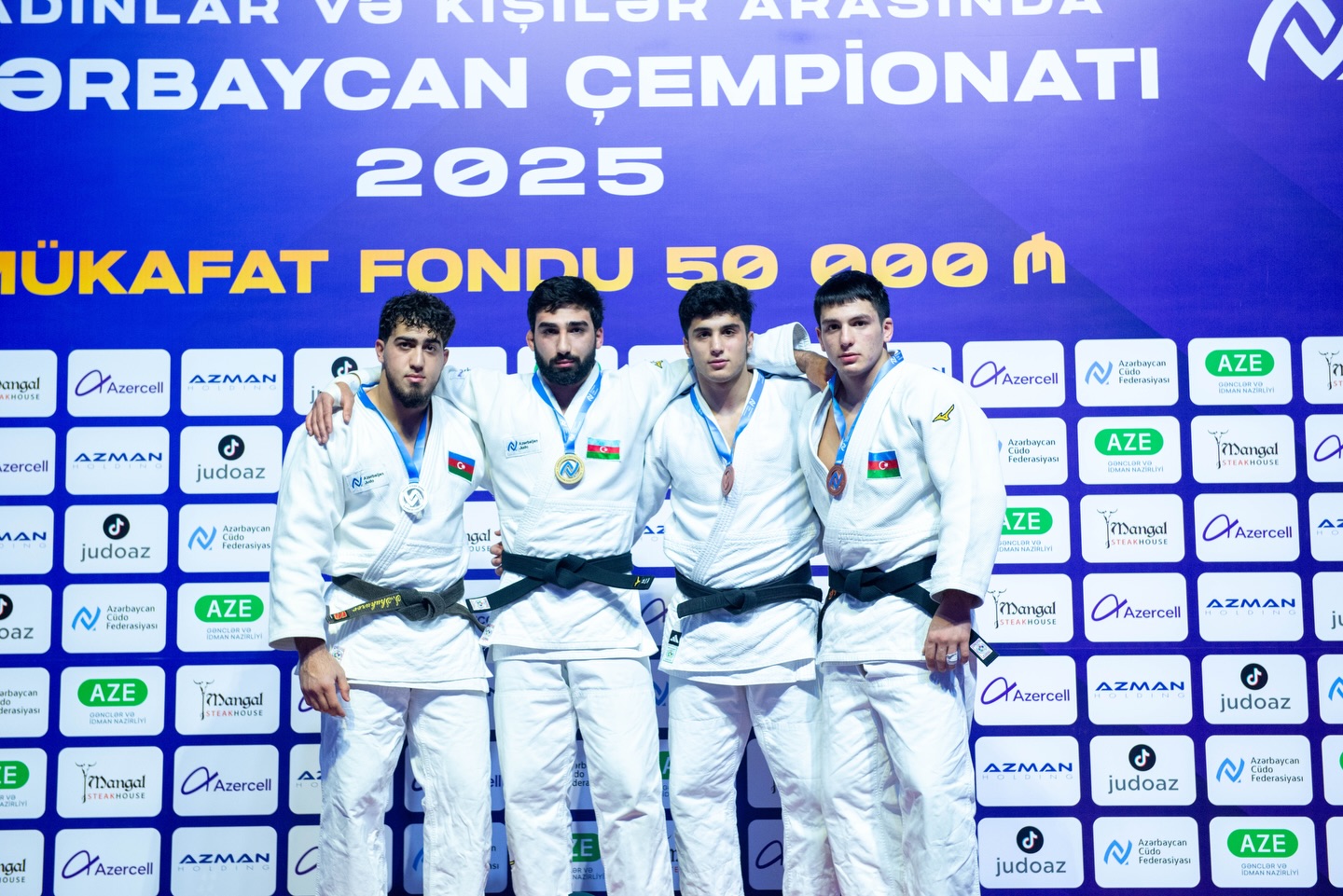Ölkə çempionatında fərdi mübarizələr başa çatıb