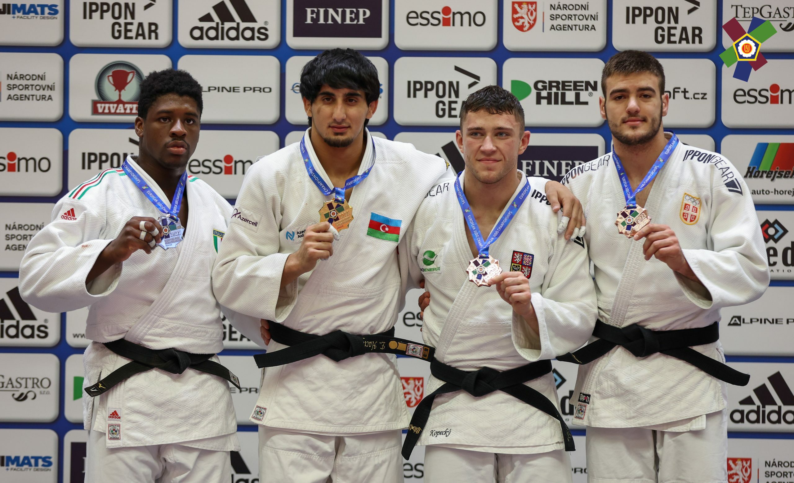 Komandamız Avropa çempionatında birinci yerə çıxdı