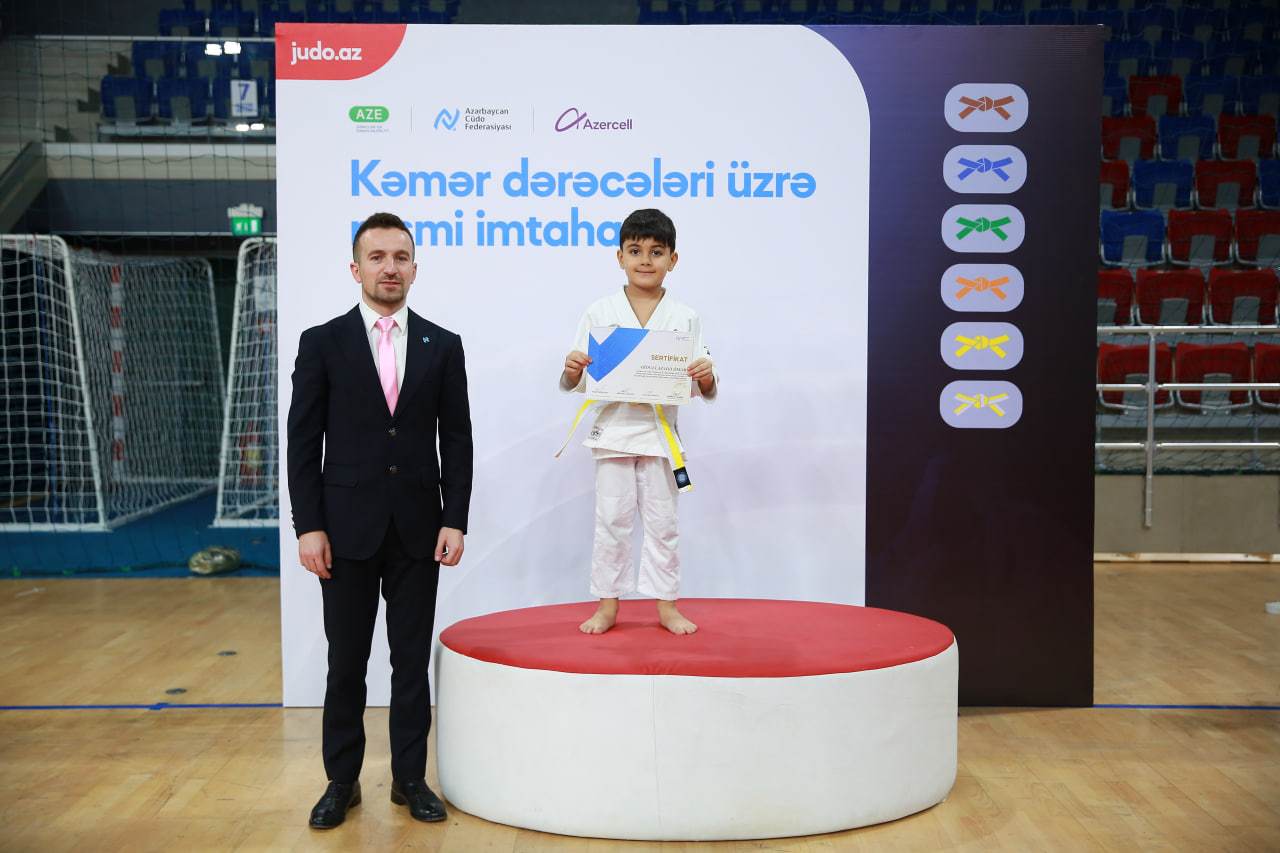 Cüdo üzrə ilk dəfə kəmər dərəcələri üzrə rəsmi imtahan keçirilib