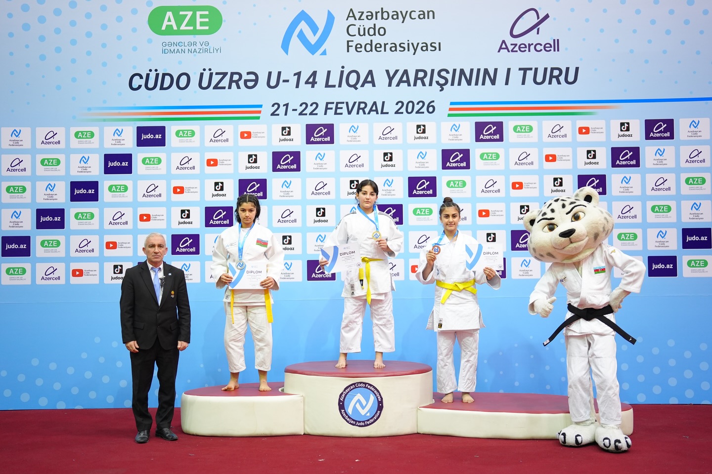 U-14 yeniyetmələr arasında Liqa yarışının I turu başa çatıb