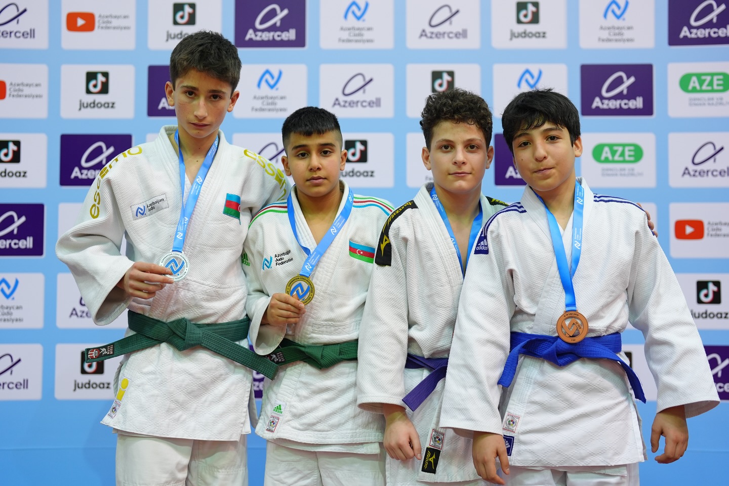 U-14 yeniyetmələr arasında Liqa yarışının I turu start götürüb