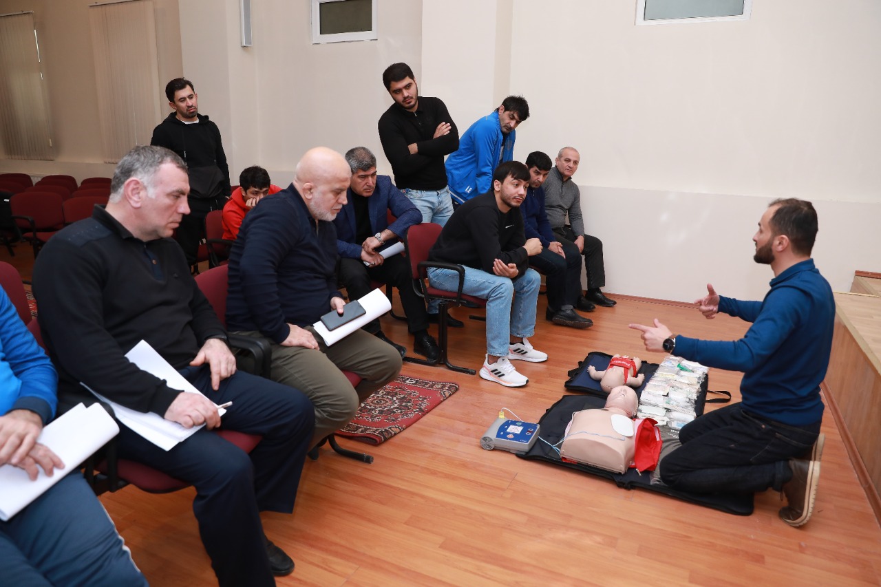 Cüdo məşqçiləri üçün ilk tibbi yardım təlimi təşkil edilib