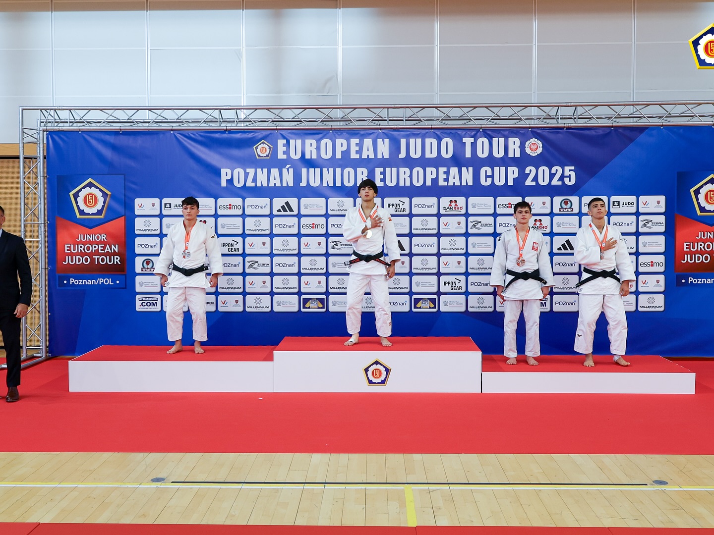 Gənc cüdoçularımız Poznan Avropa Kubokunun ilk günündə 4 medal qazandı