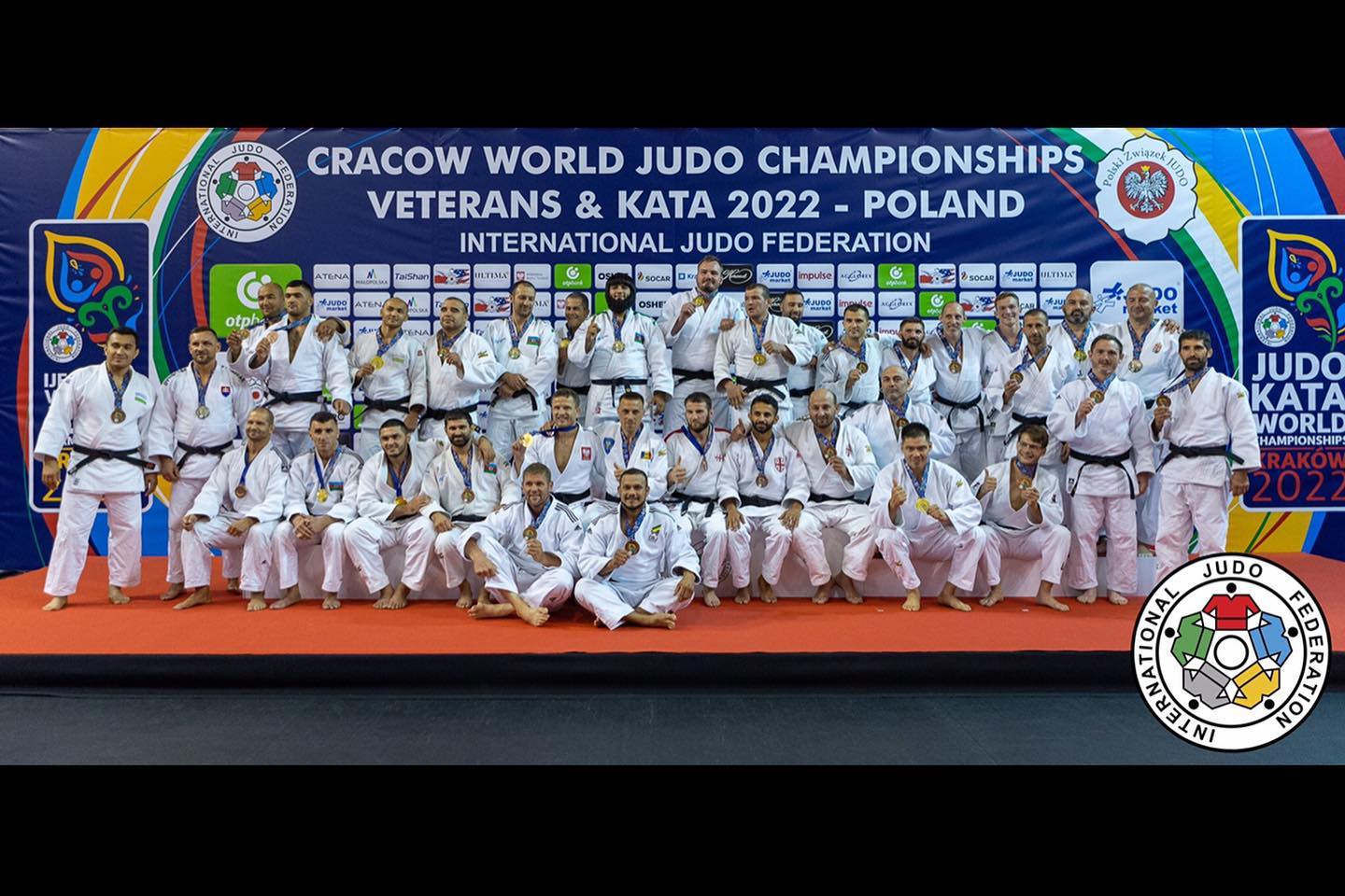 Veteran cüdoçularımız Dünya çempionatının ikinci günündə 7 medal qazandı