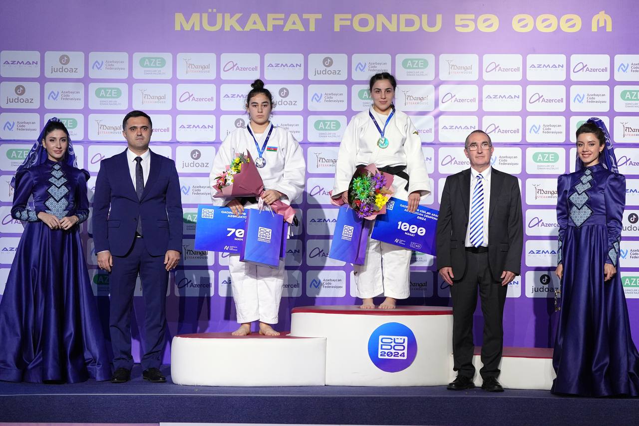 Azərbaycan çempionatının ilk yarış günü keçirildi