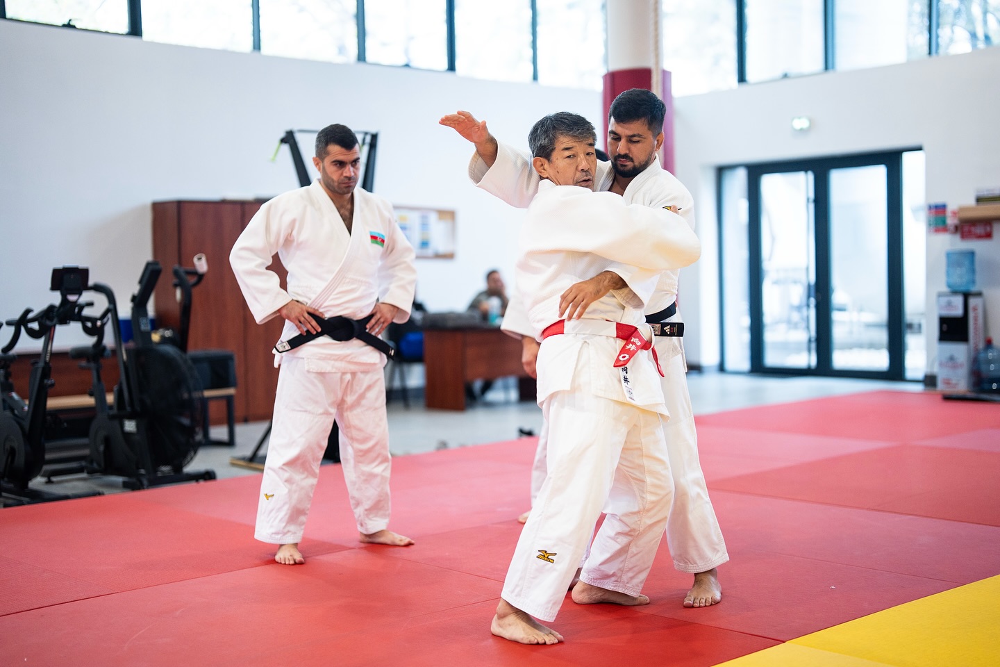 Kodokan ustadlarının kime-no-kata seminarı davam edir
