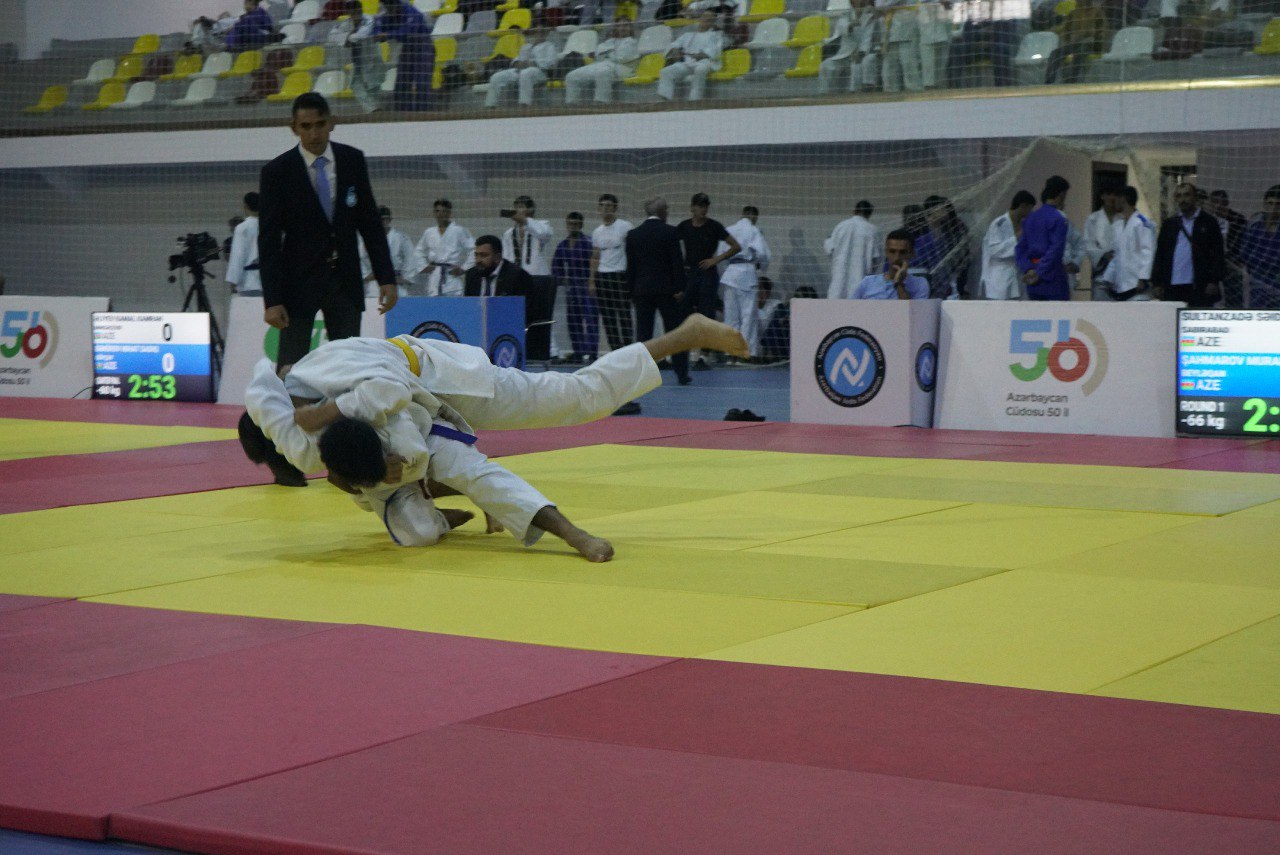 Beyləqanda U-18 yeniyetmələr arasında cüdo üzrə region birinciliyi keçirilib