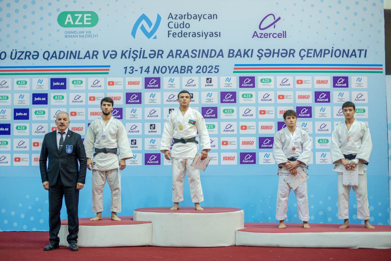 Böyüklər arasında Bakı şəhər çempionatı start götürüb