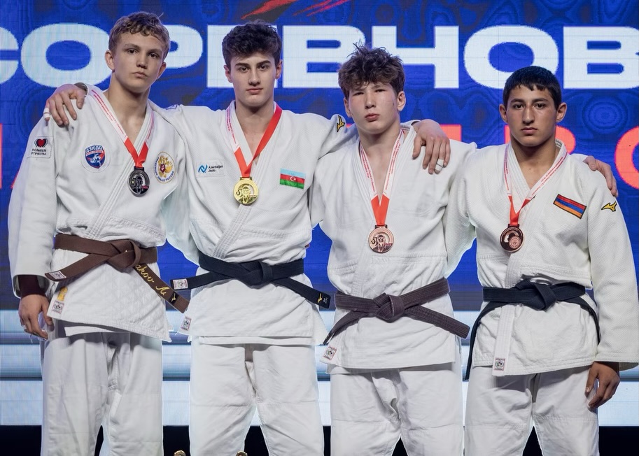 Yeniyetmə cüdoçularımız Rusiyada 1 qızıl və 1 bürünc medal qazandı