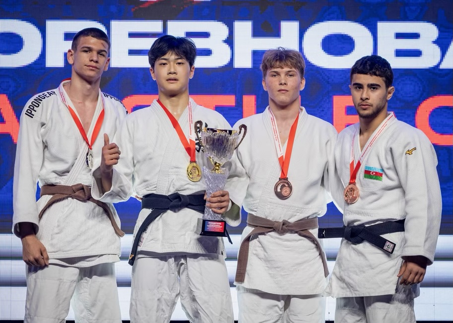 Yeniyetmə cüdoçularımız Rusiyada 1 qızıl və 1 bürünc medal qazandı
