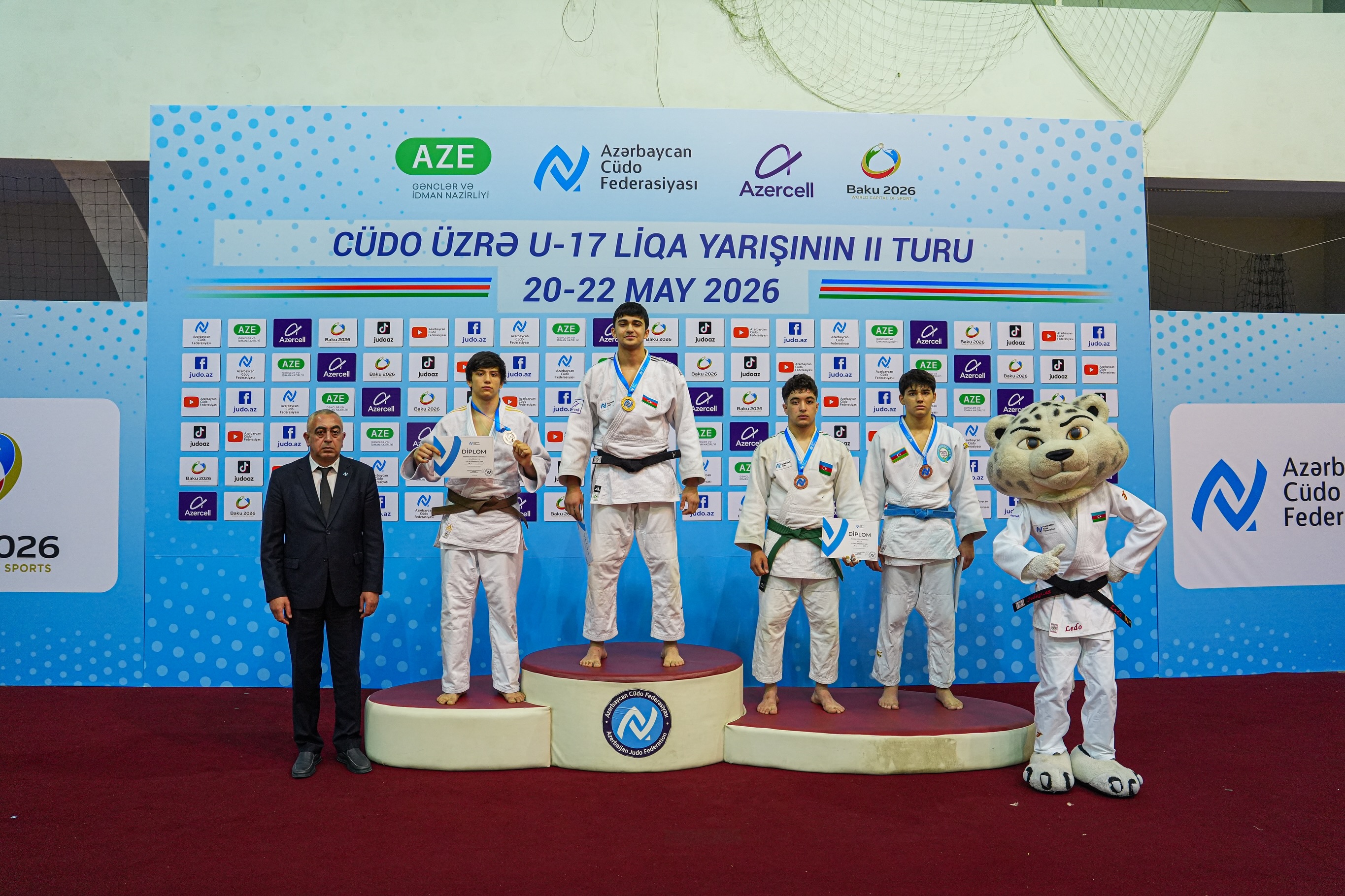 U-17 Liqa yarışının II turu start götürdü