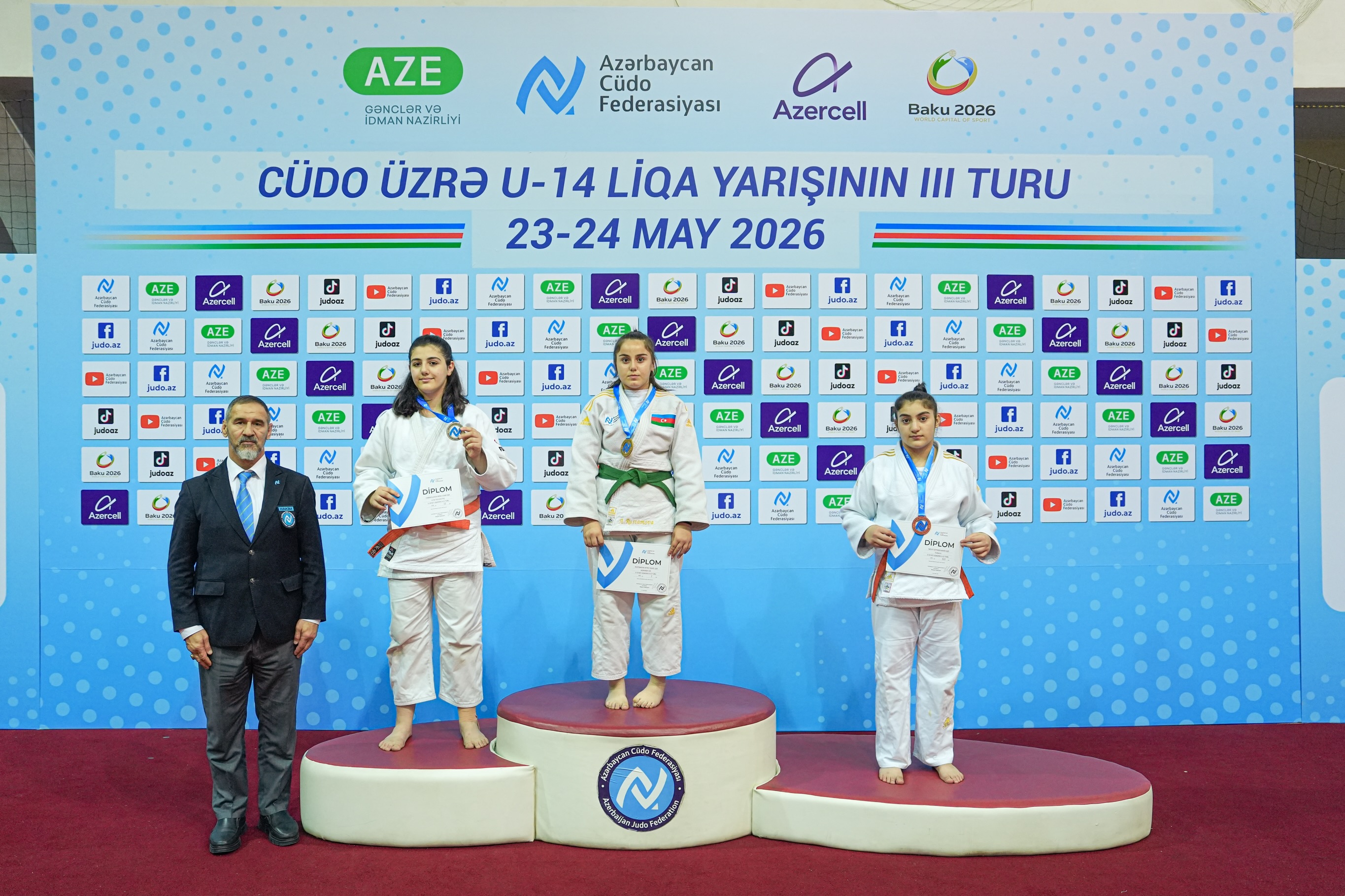 U-14 Liqa yarışının III turu start götürdü