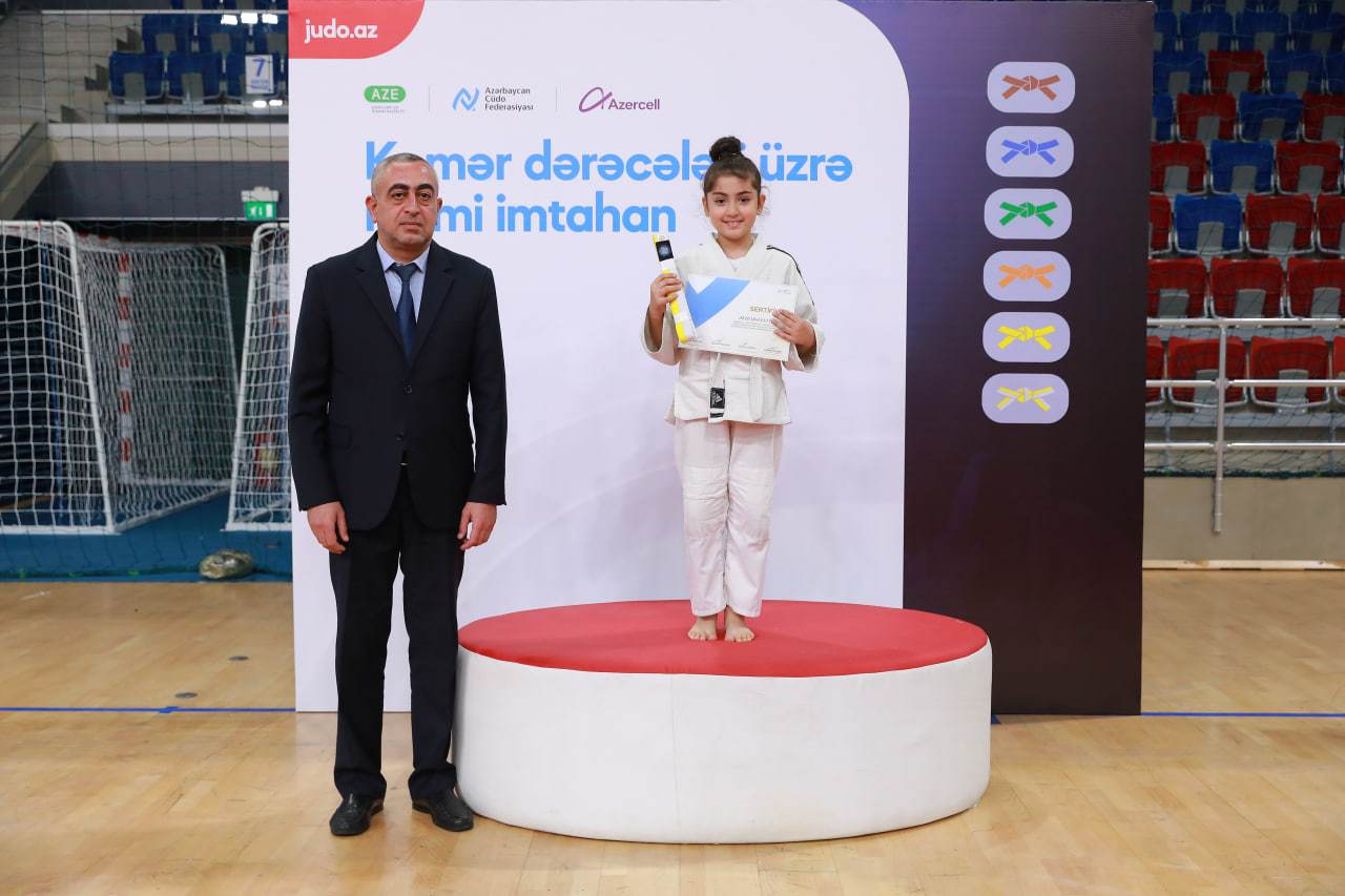 Cüdo üzrə ilk dəfə kəmər dərəcələri üzrə rəsmi imtahan keçirilib
