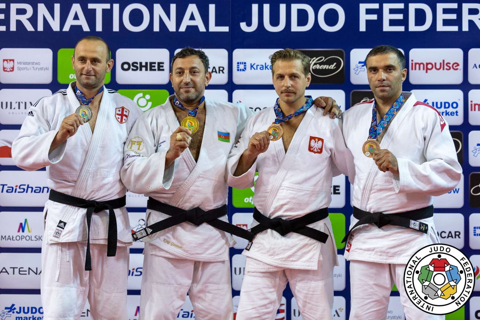 Usta cüdoçularımız Dünya çempionatında 15 medal qazandı