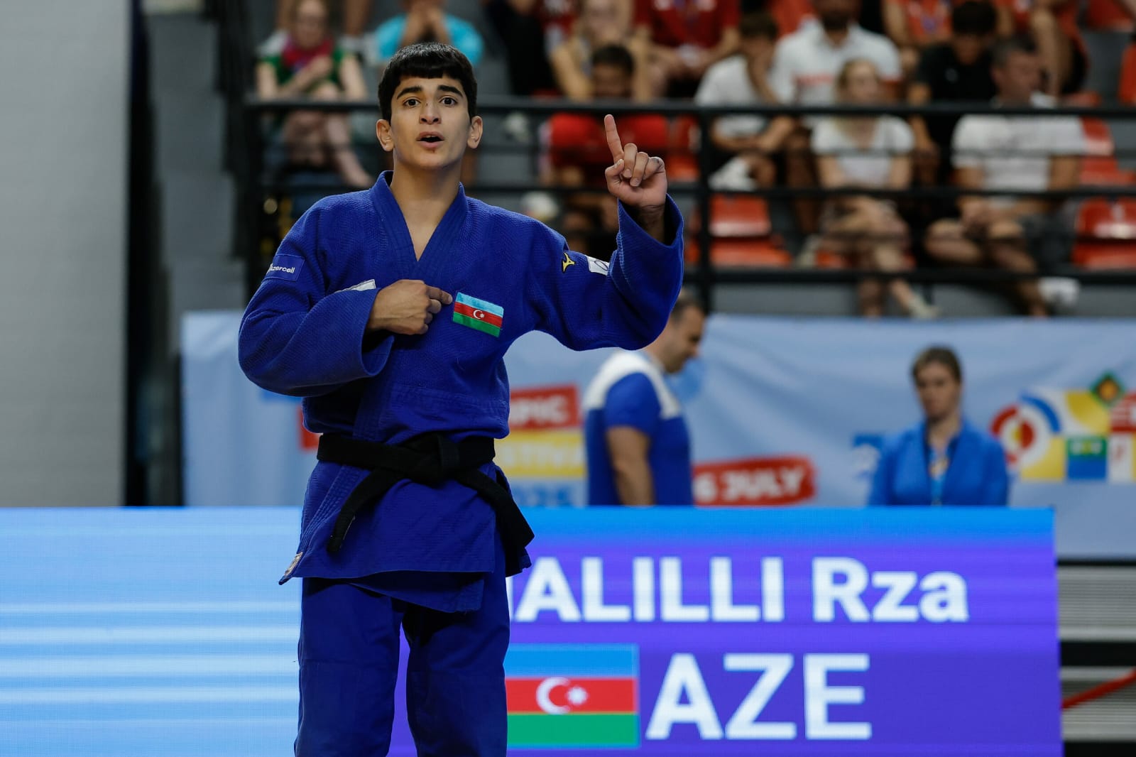 Cüdoçularımız EYOF-a 3 qızıl medalla başladı