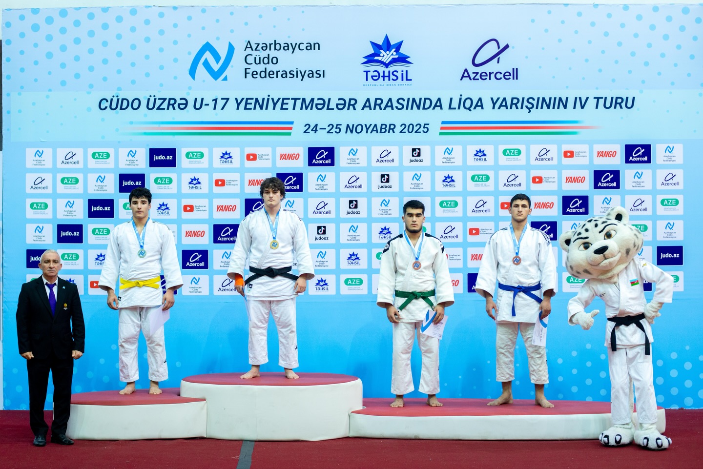 U-17 Liqa yarışının IV turu başladı