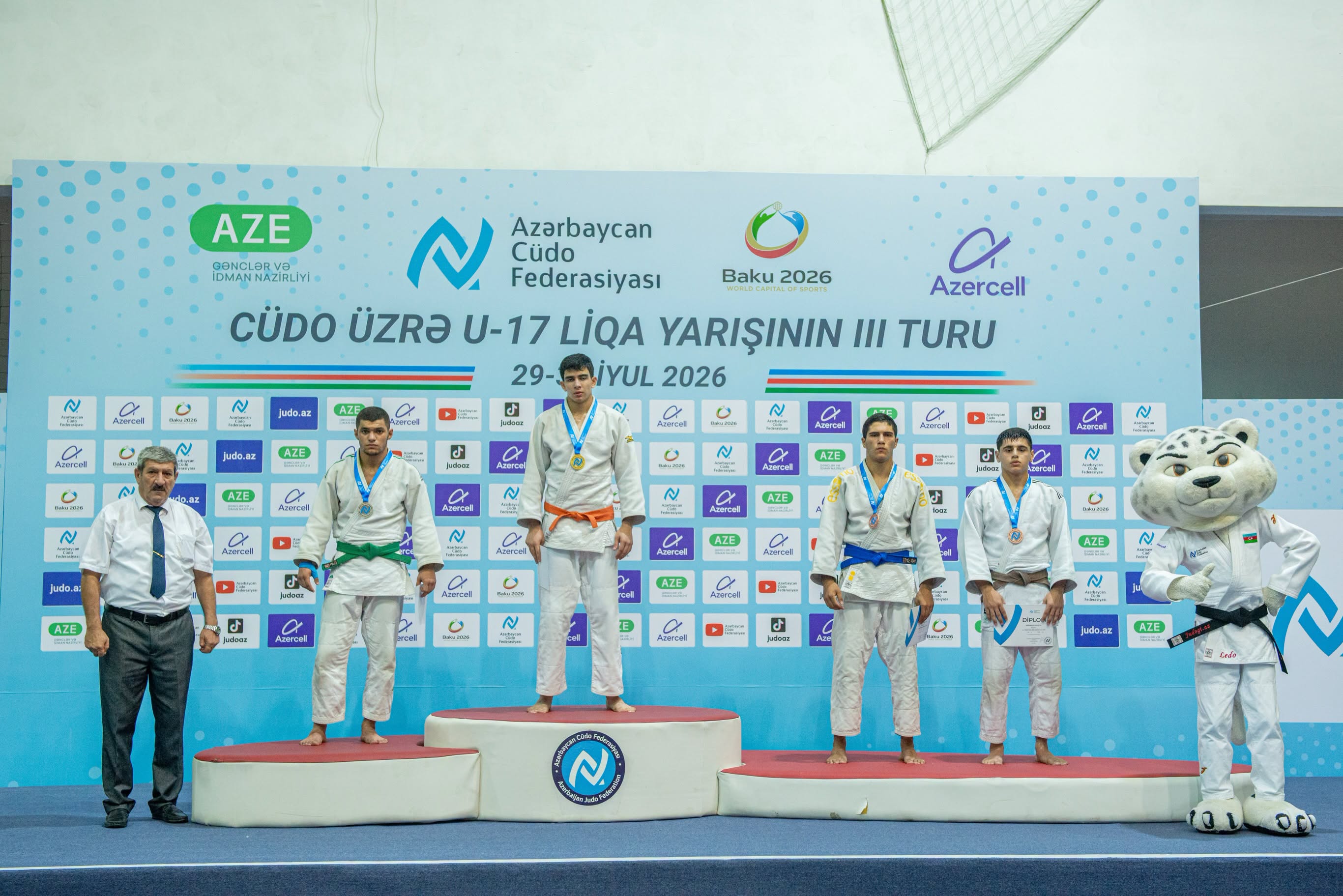 U-17 Liqasında daha 5 çəkidə mükafatçılar müəyyənləşdi